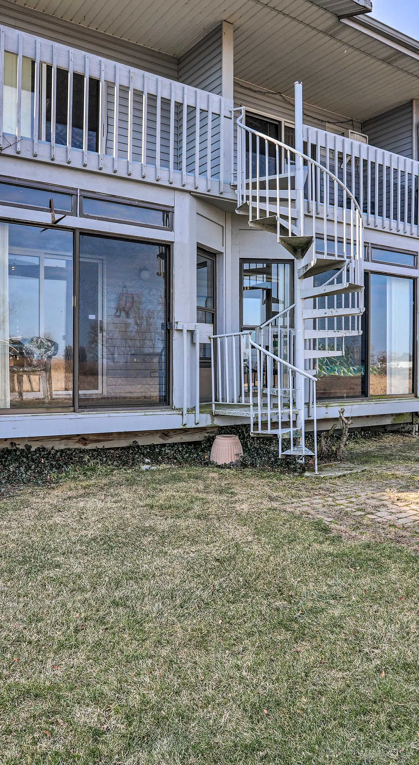 Serene Abode on Lake Erie ~ 9 Miles to Oak Harbor