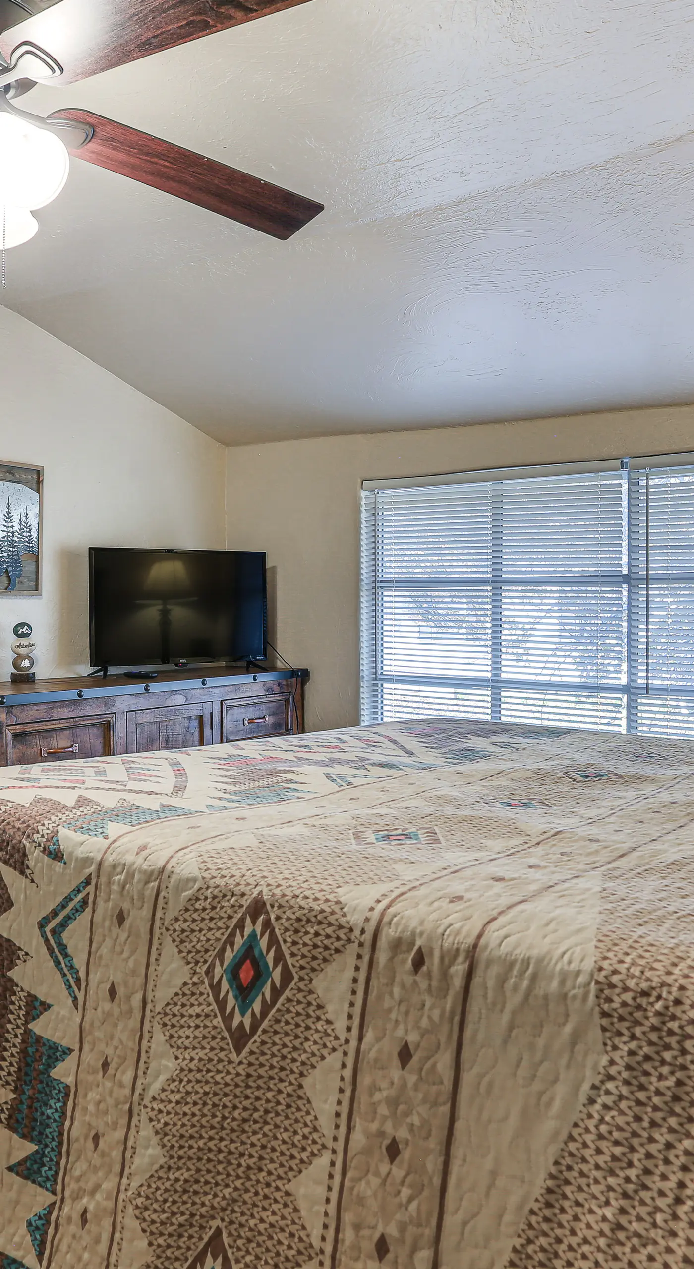 ~ 3 Mi to Lake Texoma: Kingston Family Retreat