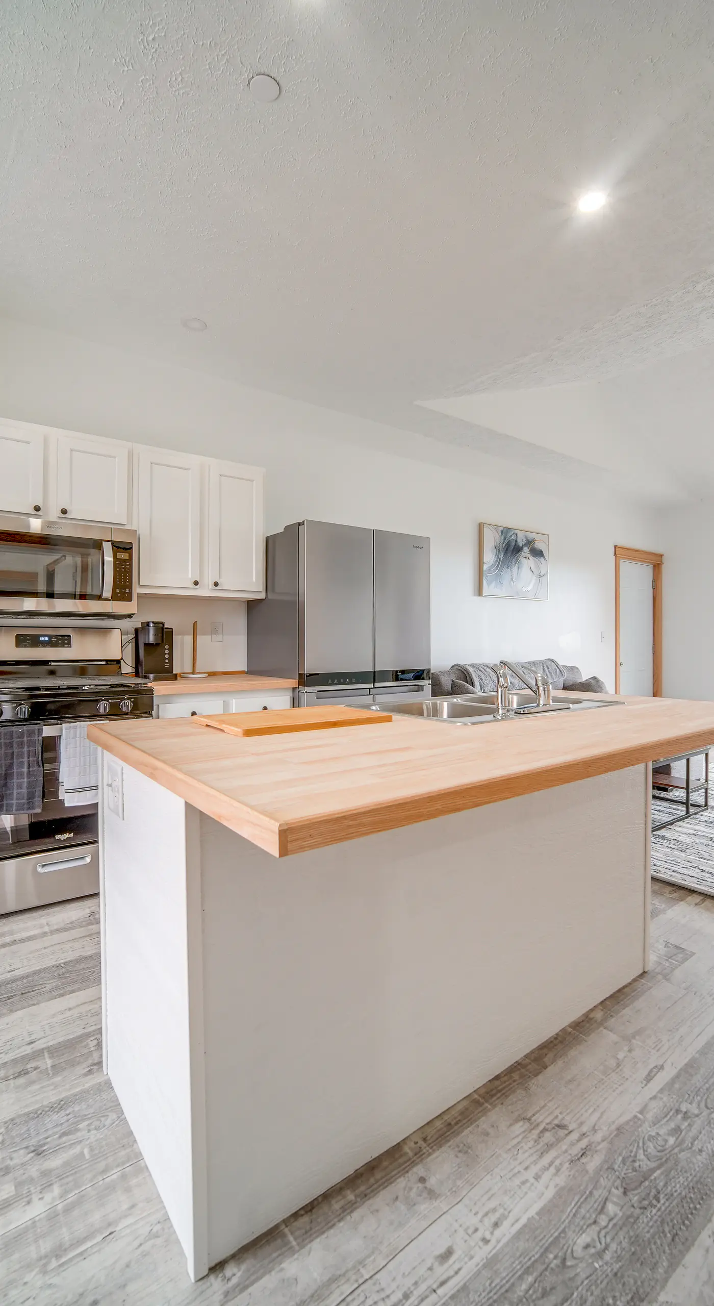 4 Mi to Lake Erie Access: Condo on the Greens