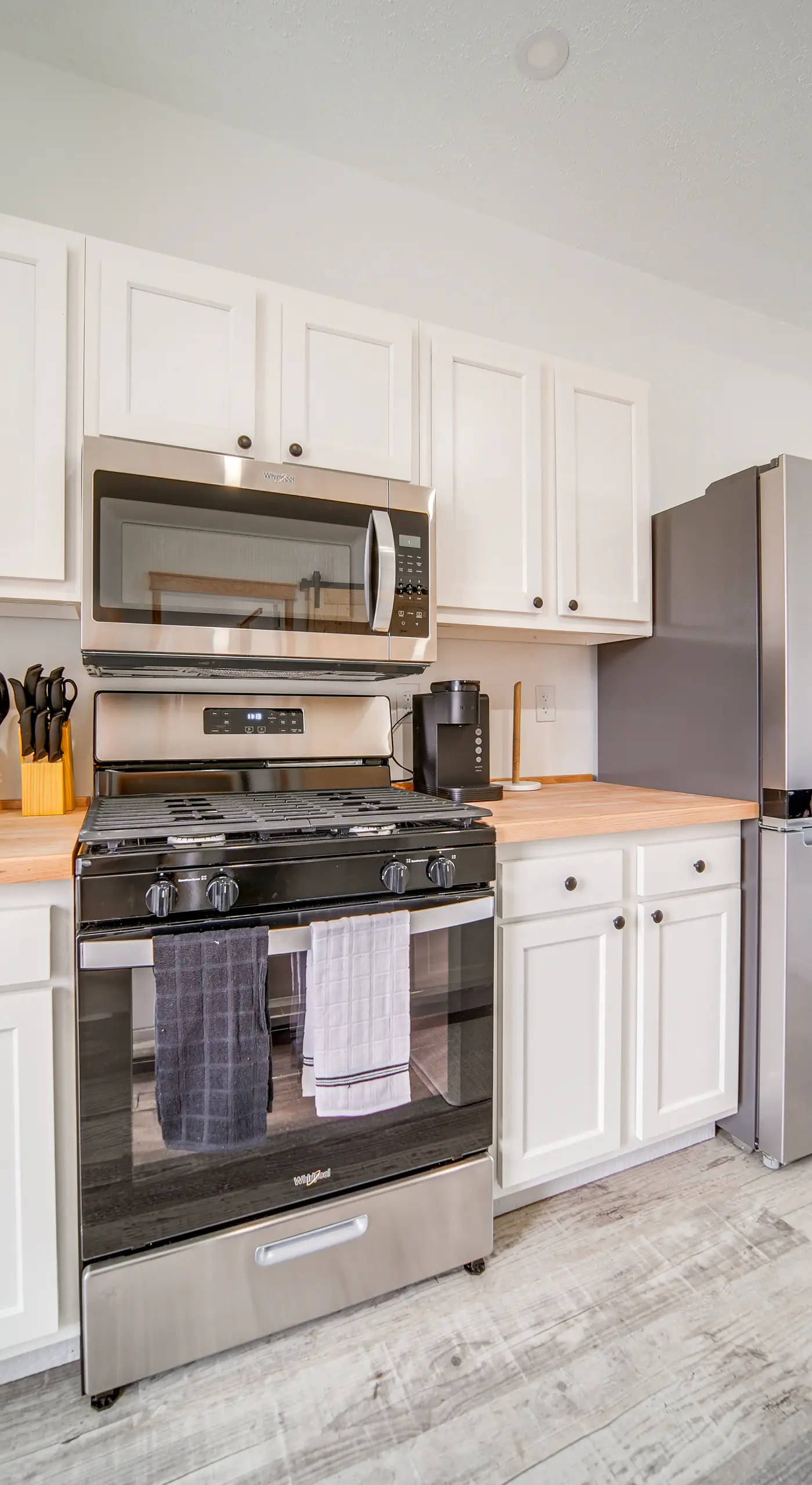 4 Mi to Lake Erie Access: Condo on the Greens