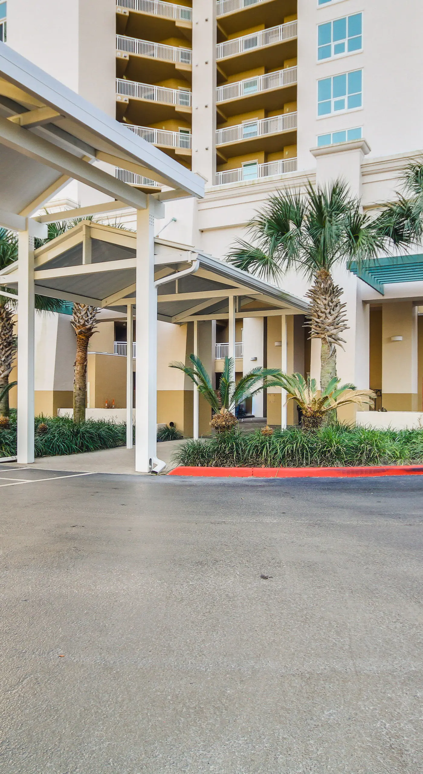 Gulfport Oceanfront Vacation Rental: Walk to Beach
