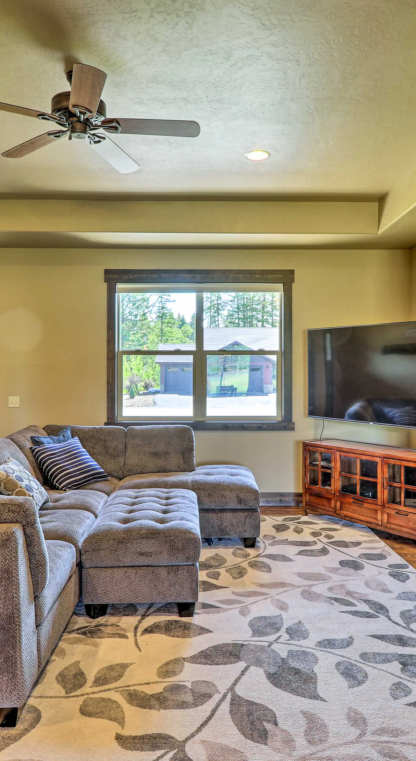 Modern Kalispell Home - 28 Mi to Glacier NP!