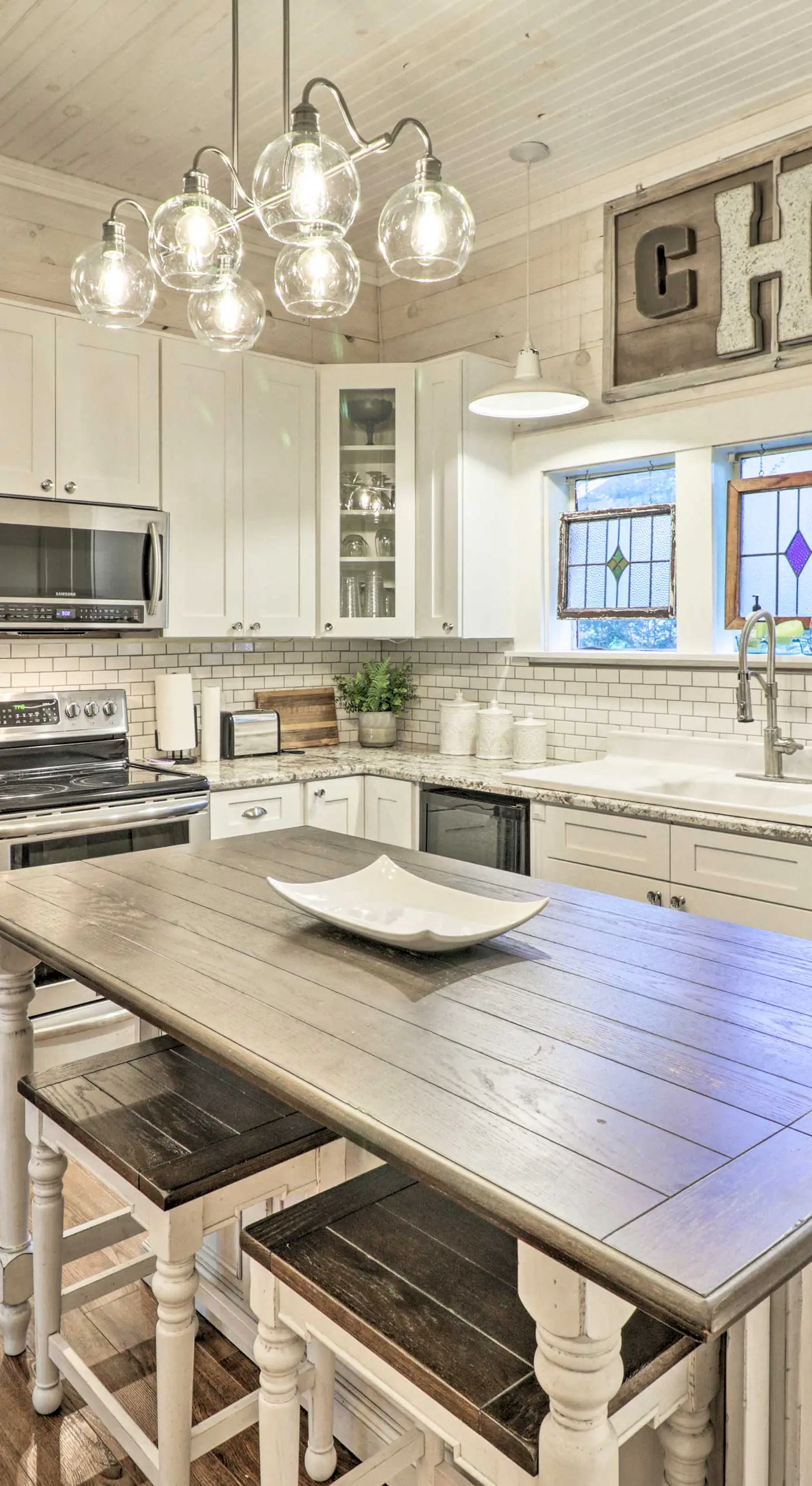 Country-Chic Cotter Home w/ Outdoor Living Space!