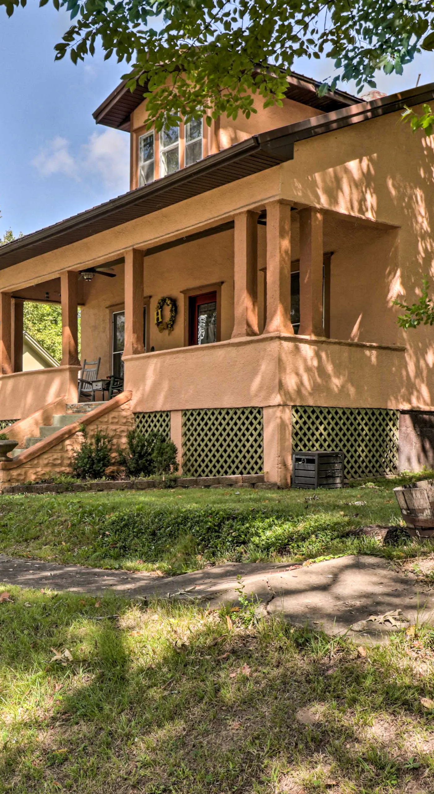 Country-Chic Cotter Home w/ Outdoor Living Space!