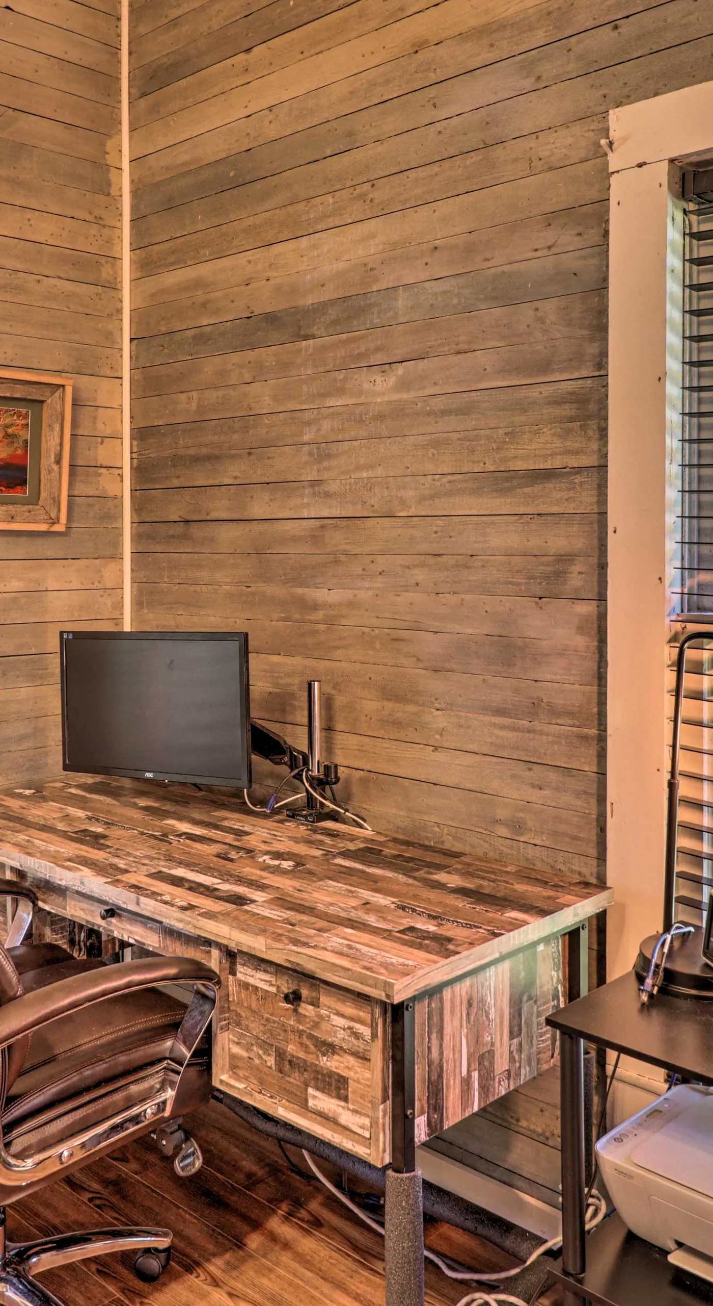 Country-Chic Cotter Home w/ Outdoor Living Space!