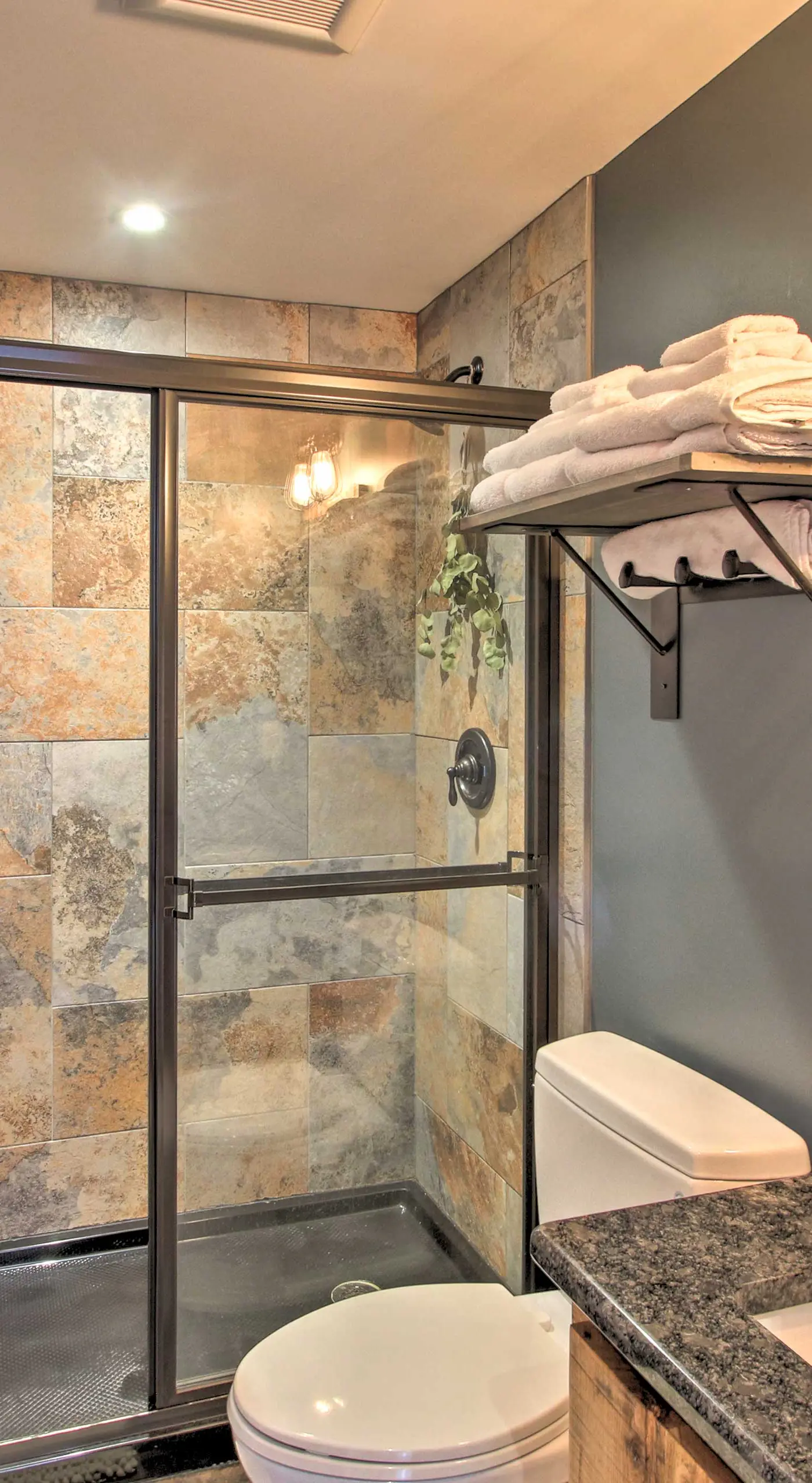 Slopeside Burke Mtn Condo w/ Amenity Access!
