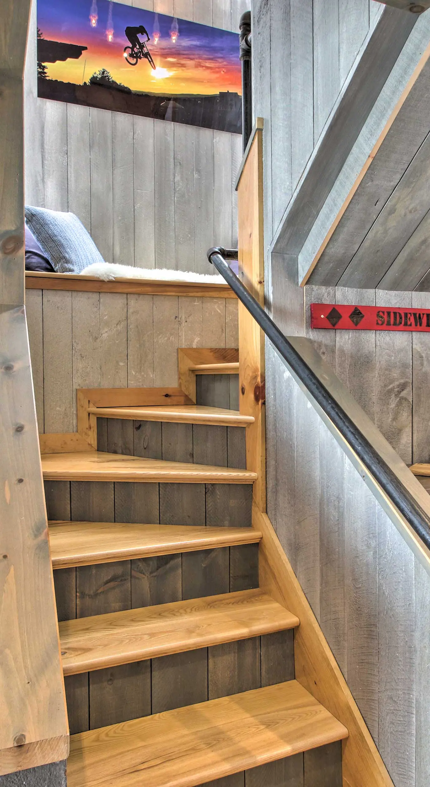 Slopeside Burke Mtn Condo w/ Amenity Access!