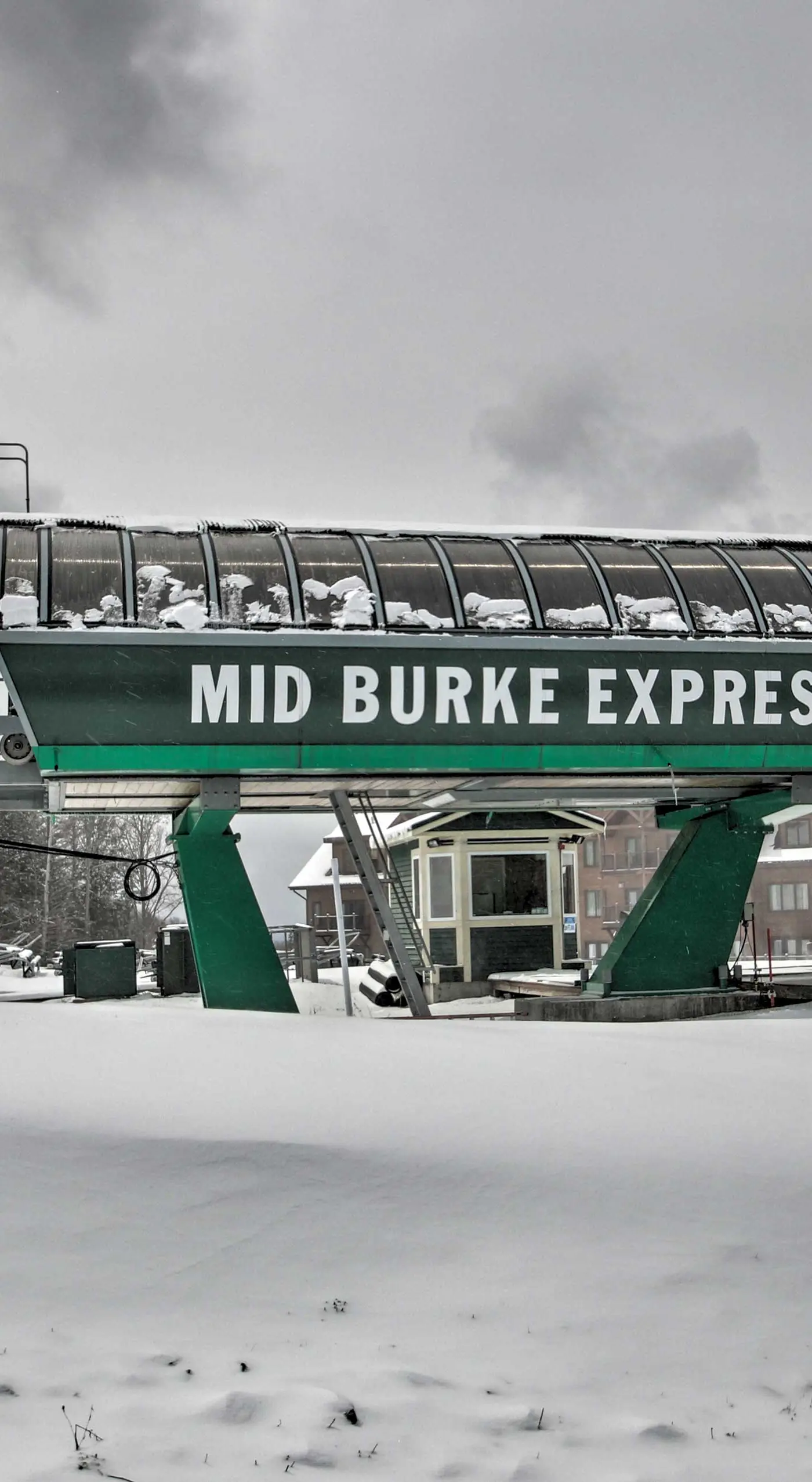 Slopeside Burke Mountain Condo w/ Fireplace!