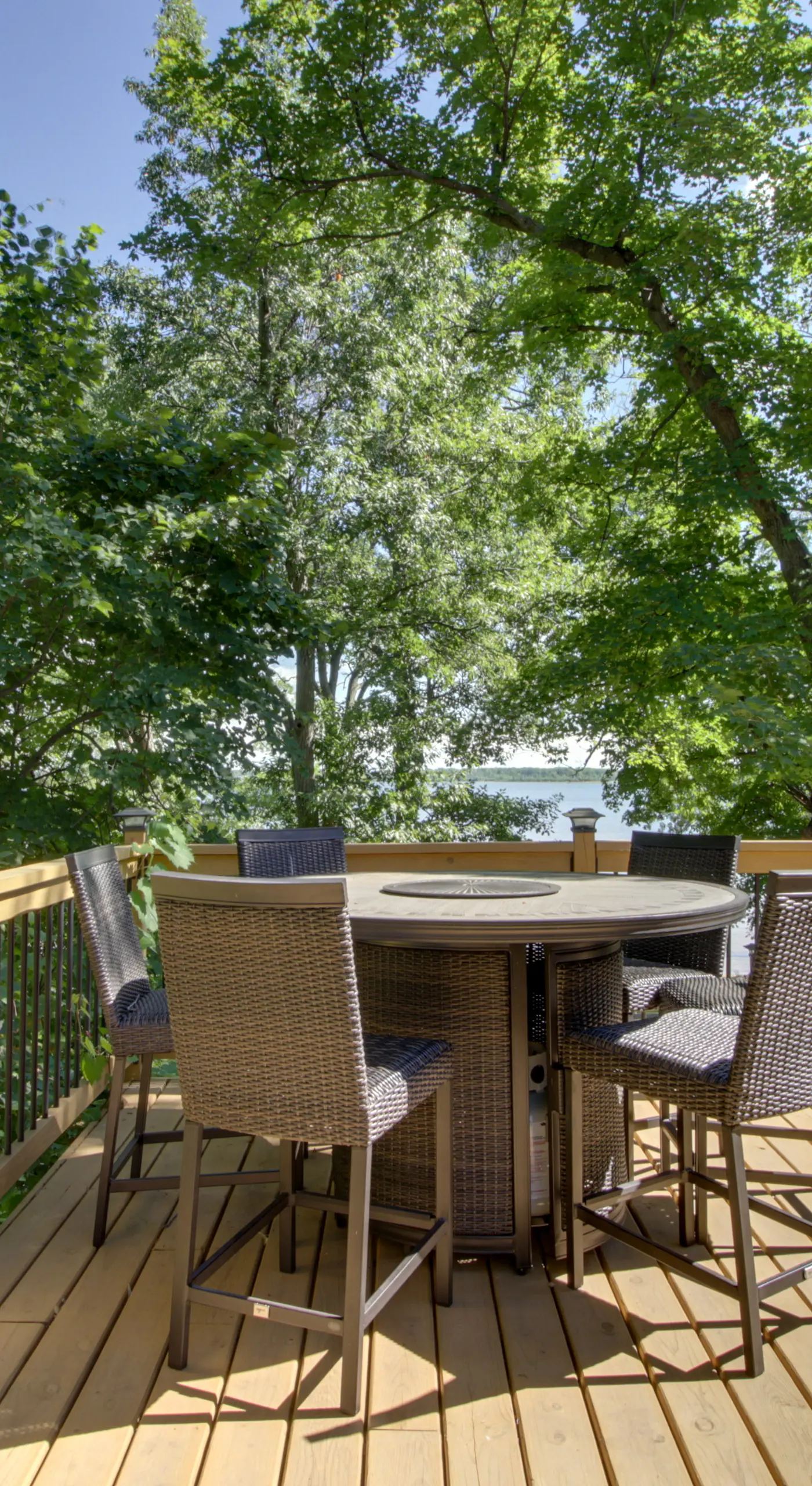 Lakefront Brainerd Cabin w/ Fireplace!