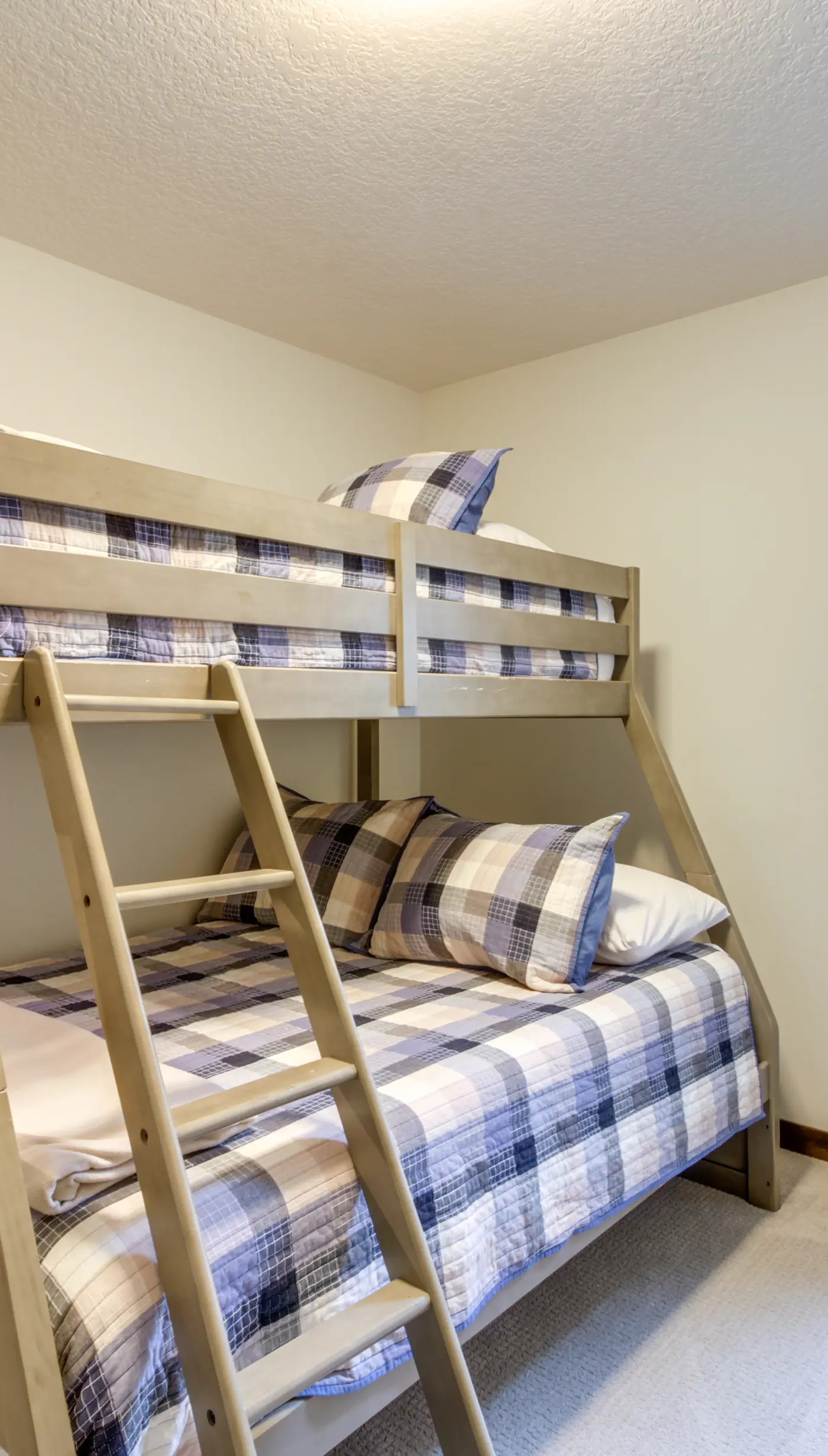 Gull Lake Resort Escape: Pool & Snowmobile Trails