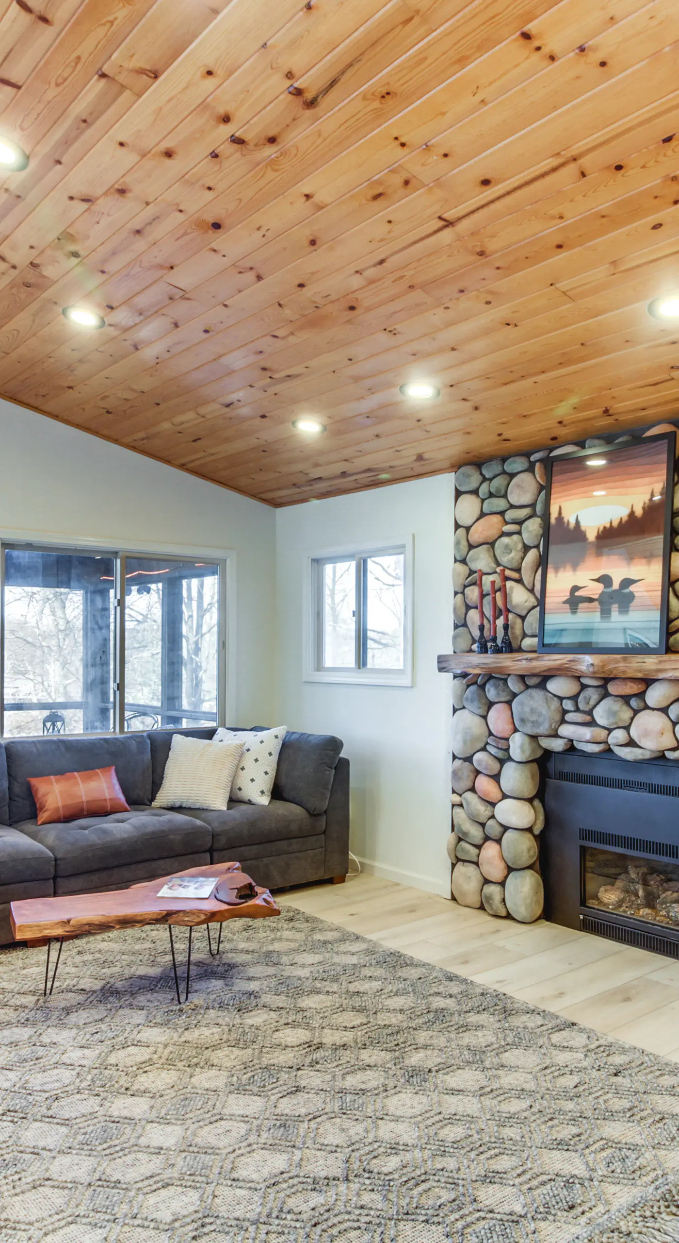 Lakefront Nisswa Home w/ Deck & Screened Porch