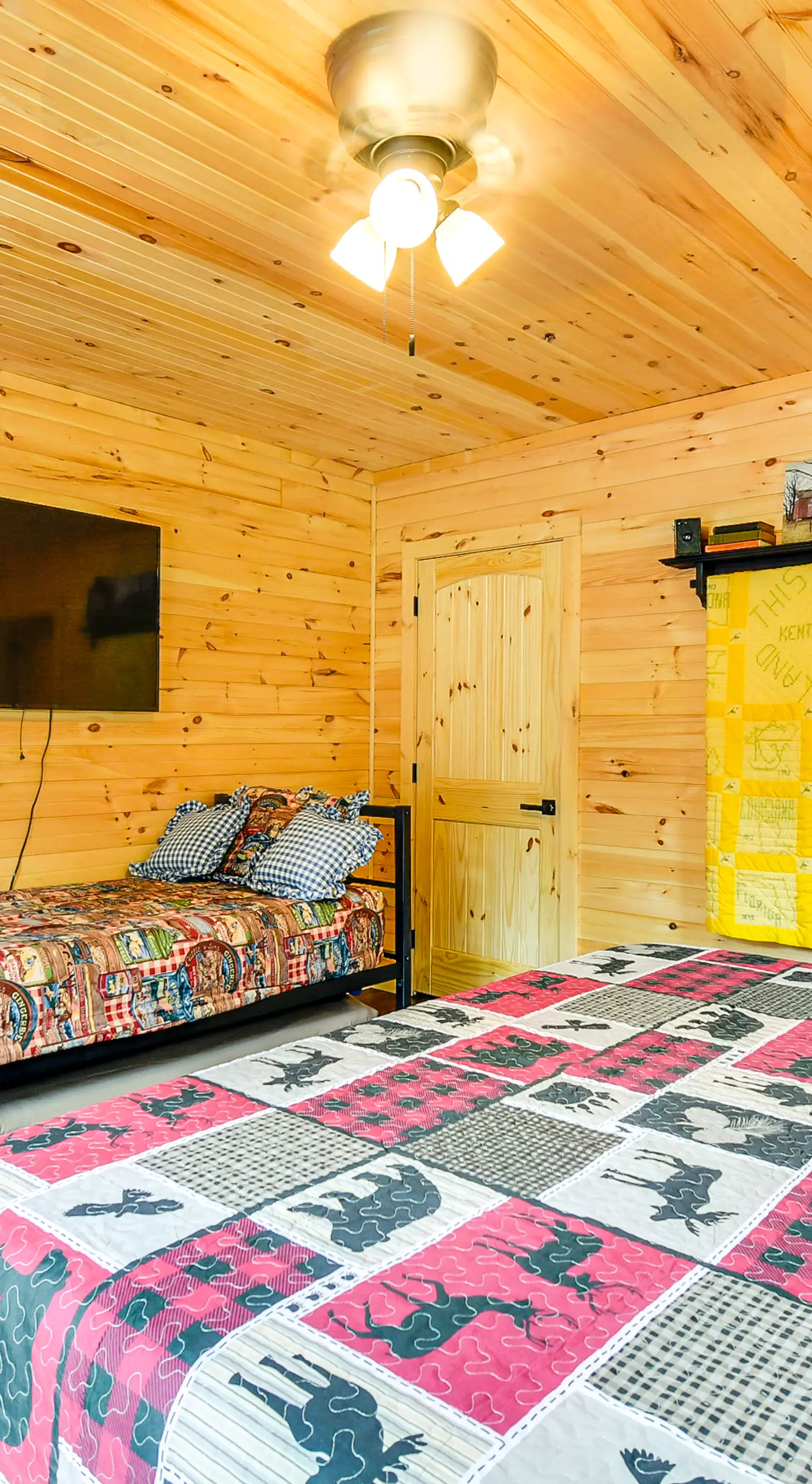 18 Mi to Red River Gorge: Beattyville Retreat