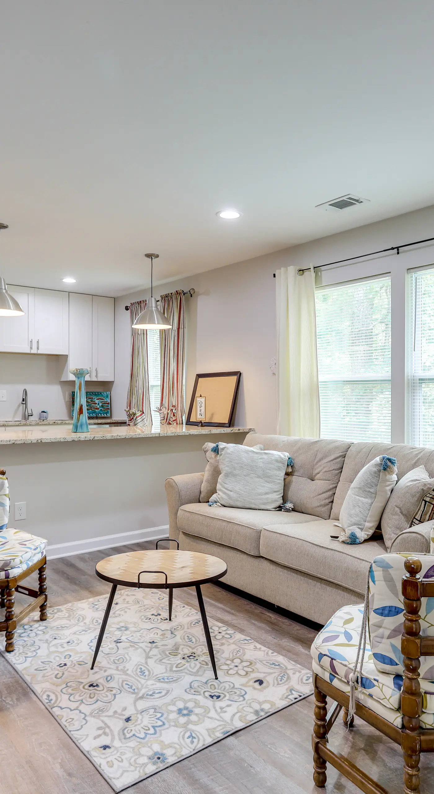 7 Mi to Trilith Studios: Atlanta Area Business Hub