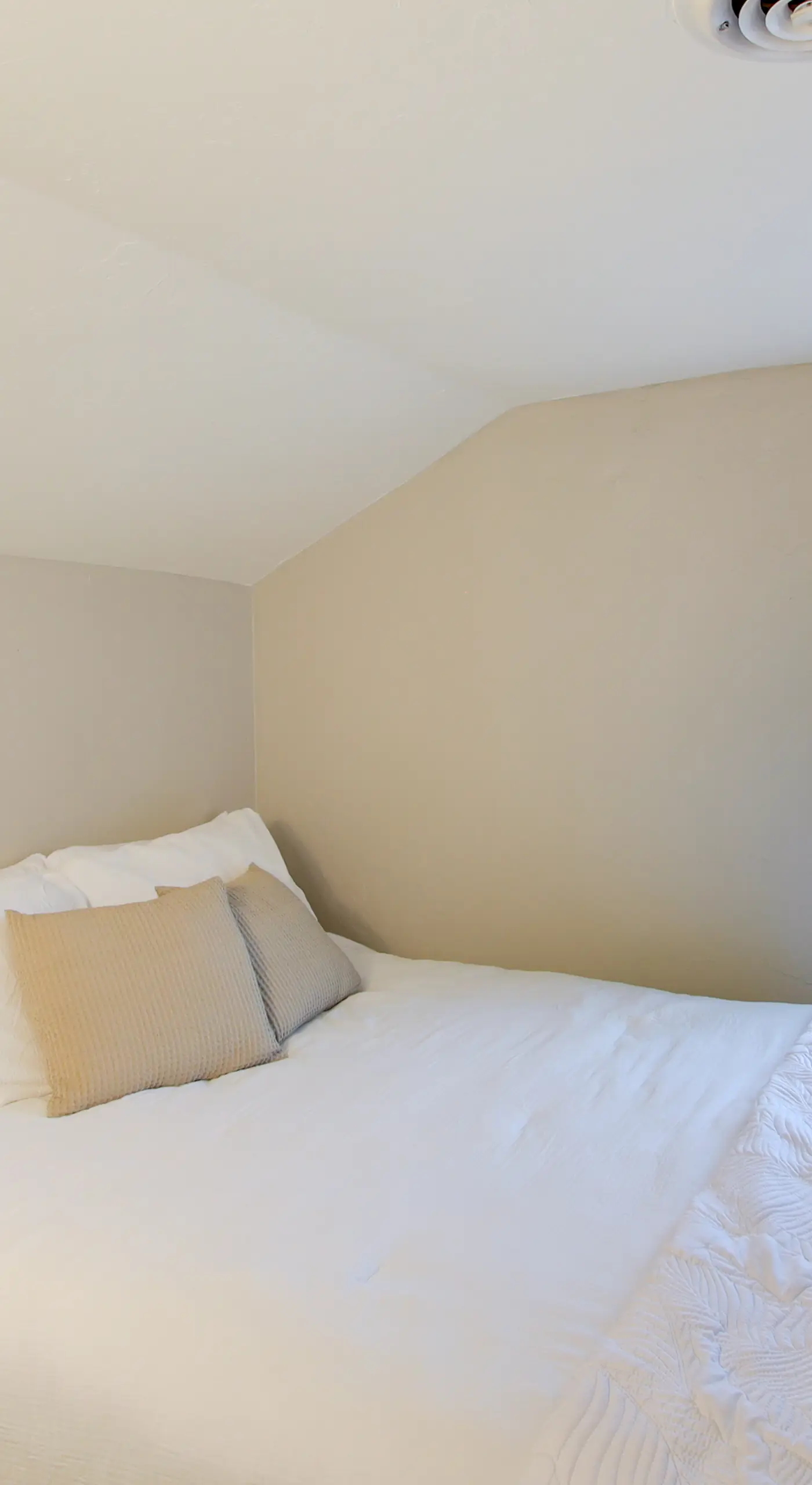 Coastal Comfort & Golfers' Paradise in Sheboygan!