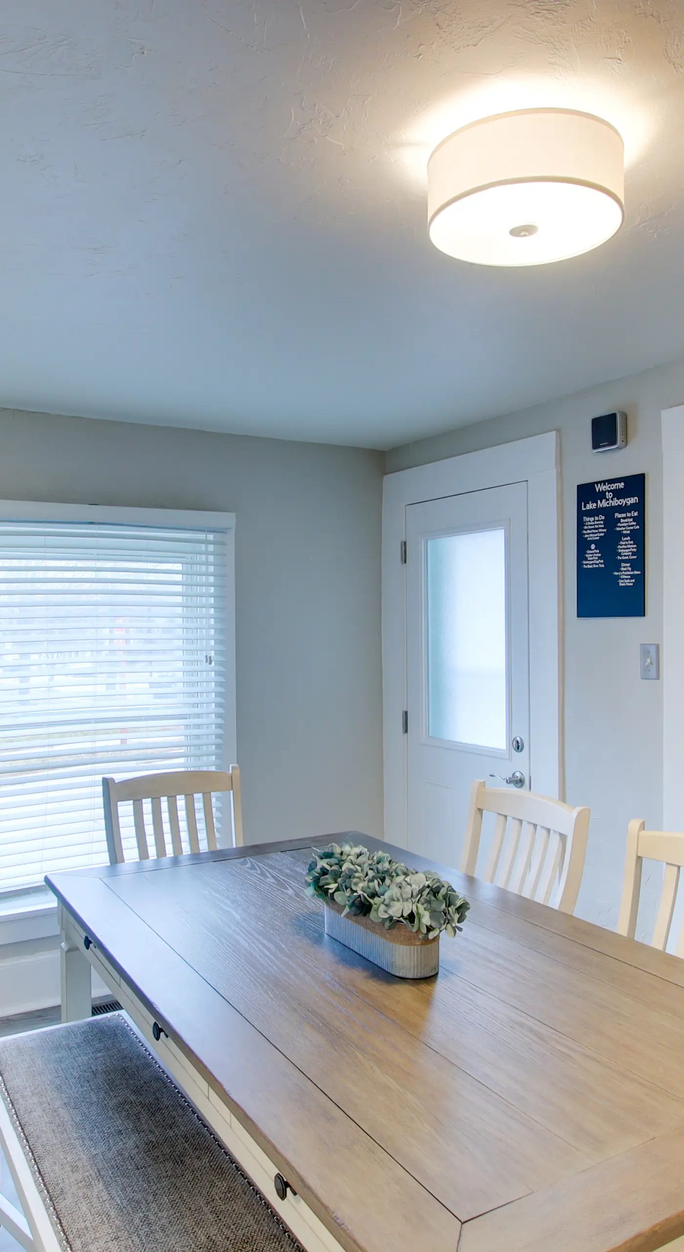 Coastal Comfort & Golfers' Paradise in Sheboygan!