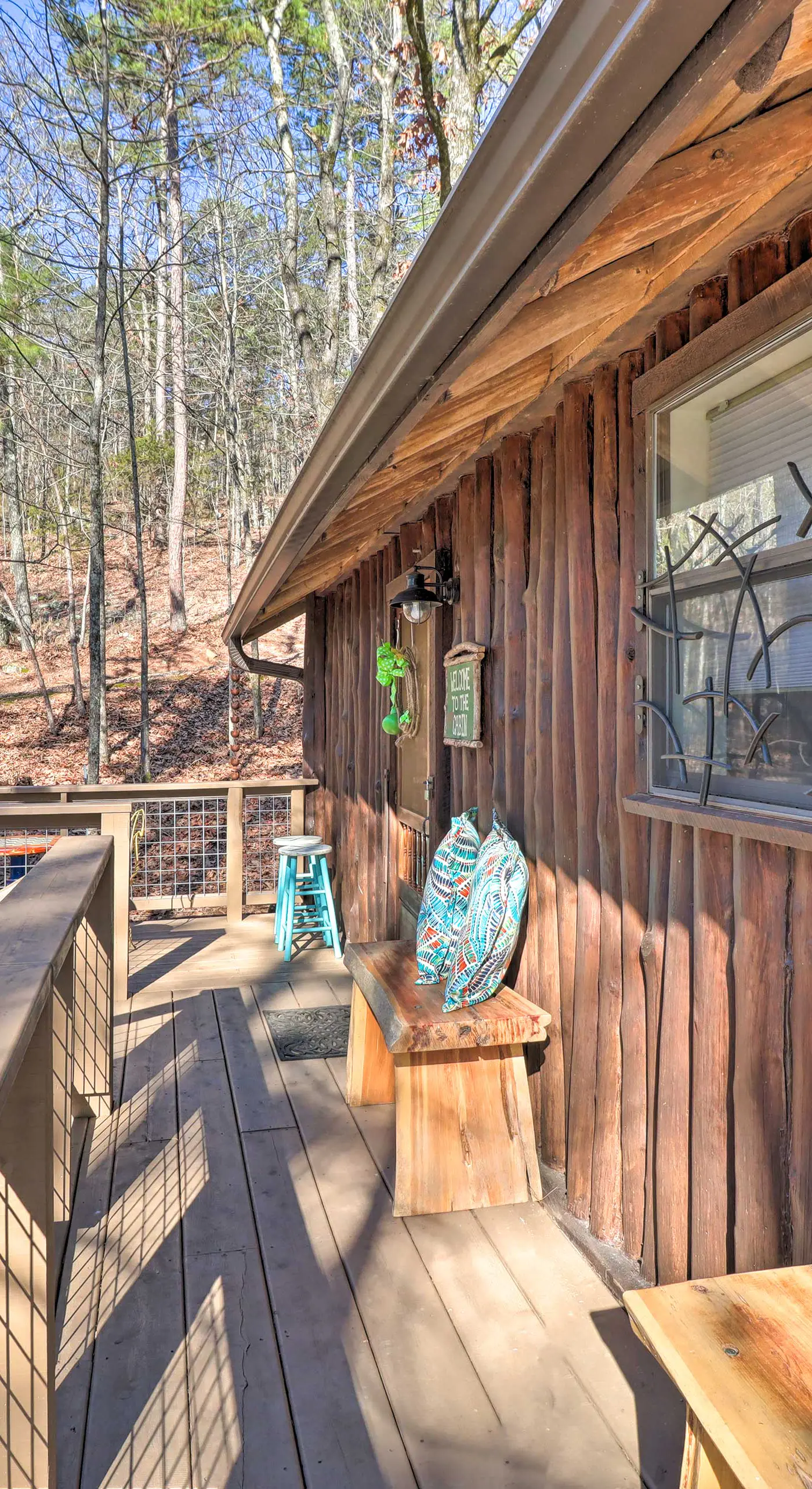 Scenic Greers Ferry Cabin w/ Deck + Fire Pit!