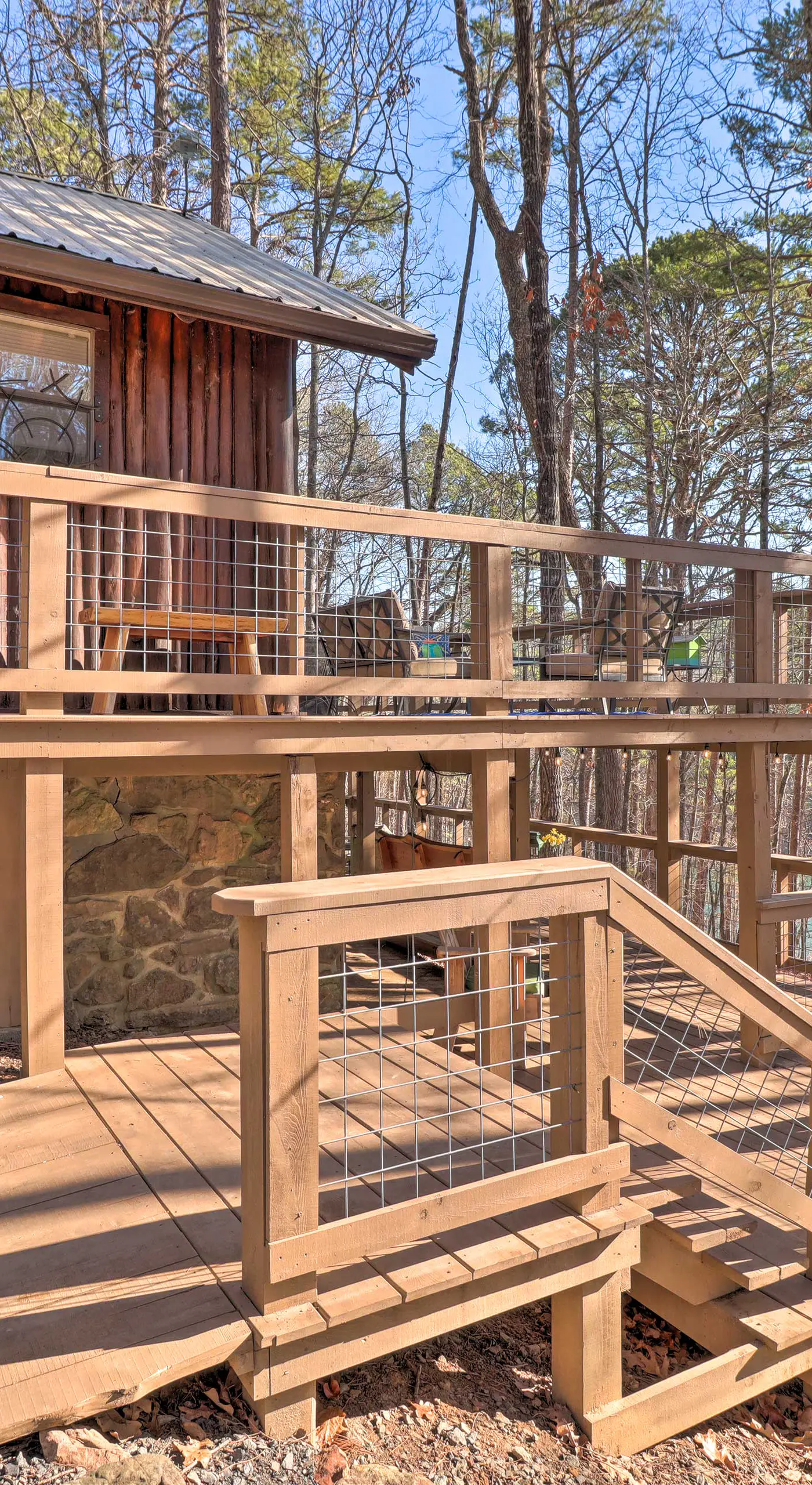 Scenic Greers Ferry Cabin w/ Deck + Fire Pit!