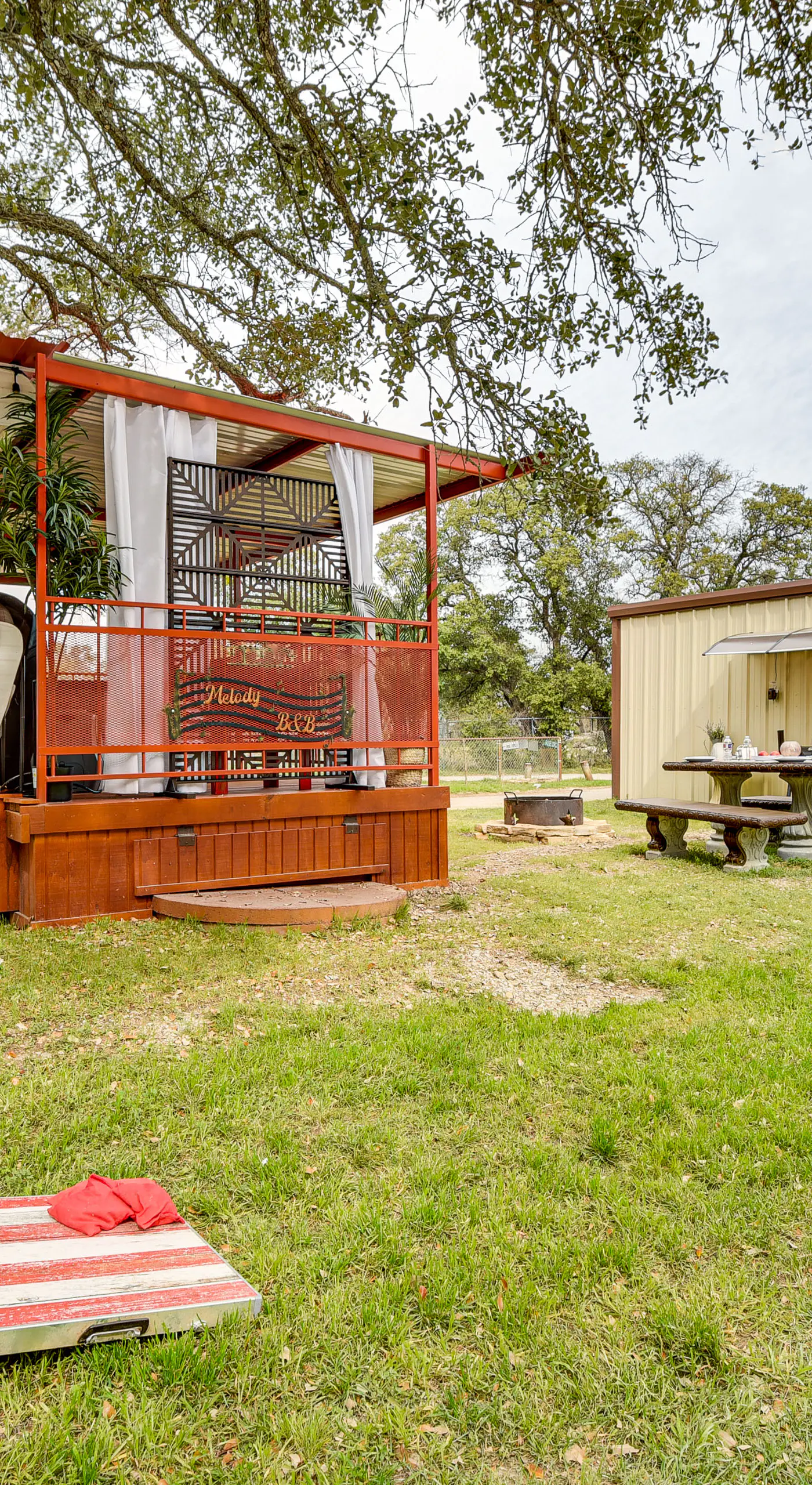 Pet-Friendly Brownwood Home: Walk to Lake!