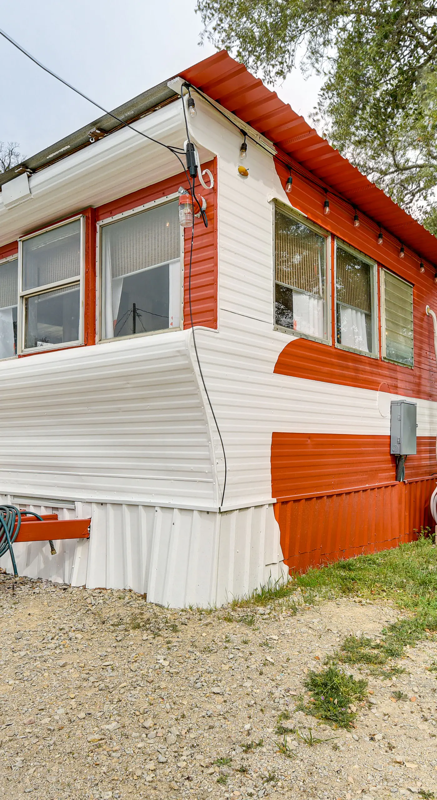 Pet-Friendly Brownwood Home: Walk to Lake!