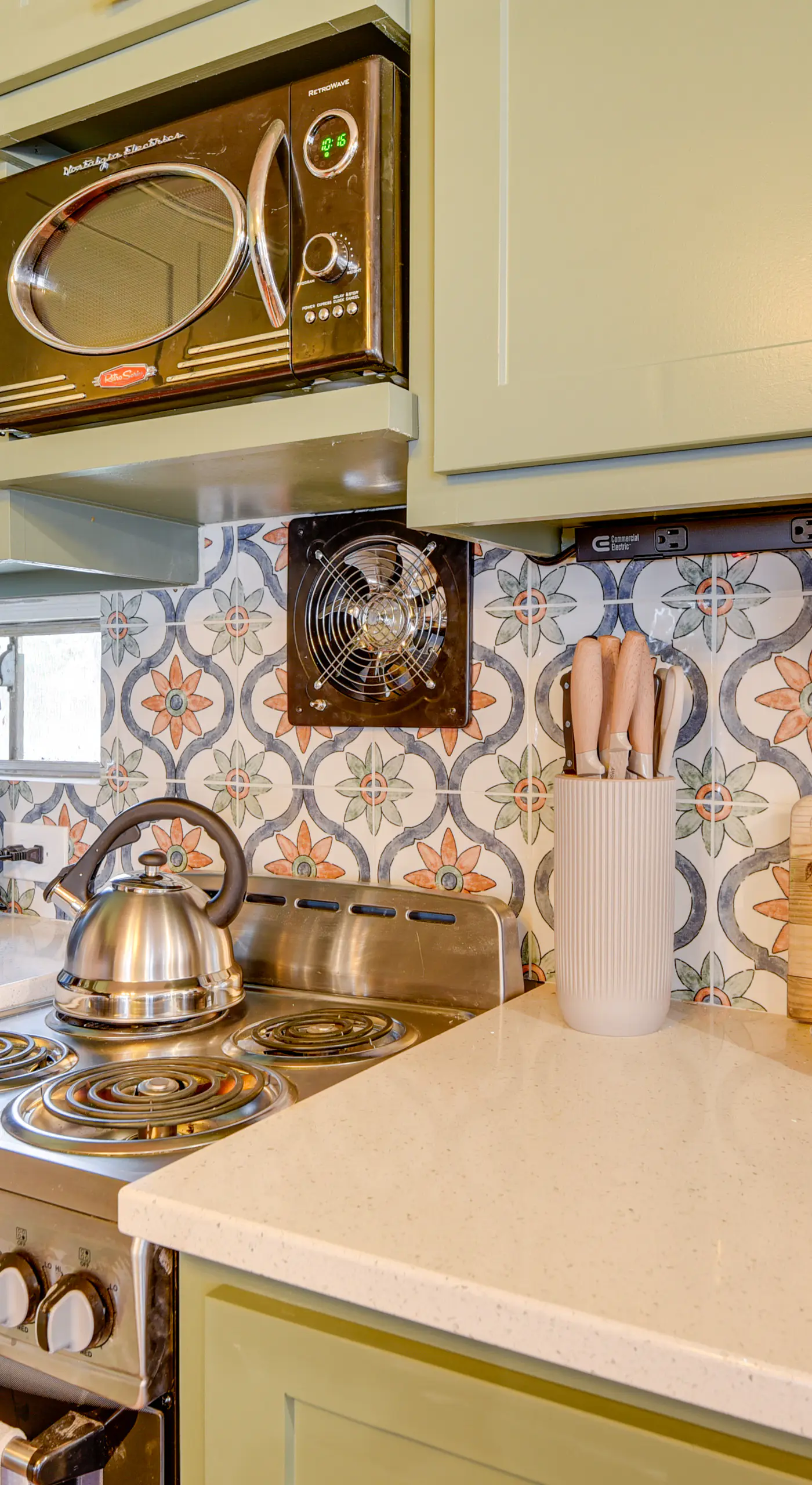 Pet-Friendly Brownwood Home: Walk to Lake!