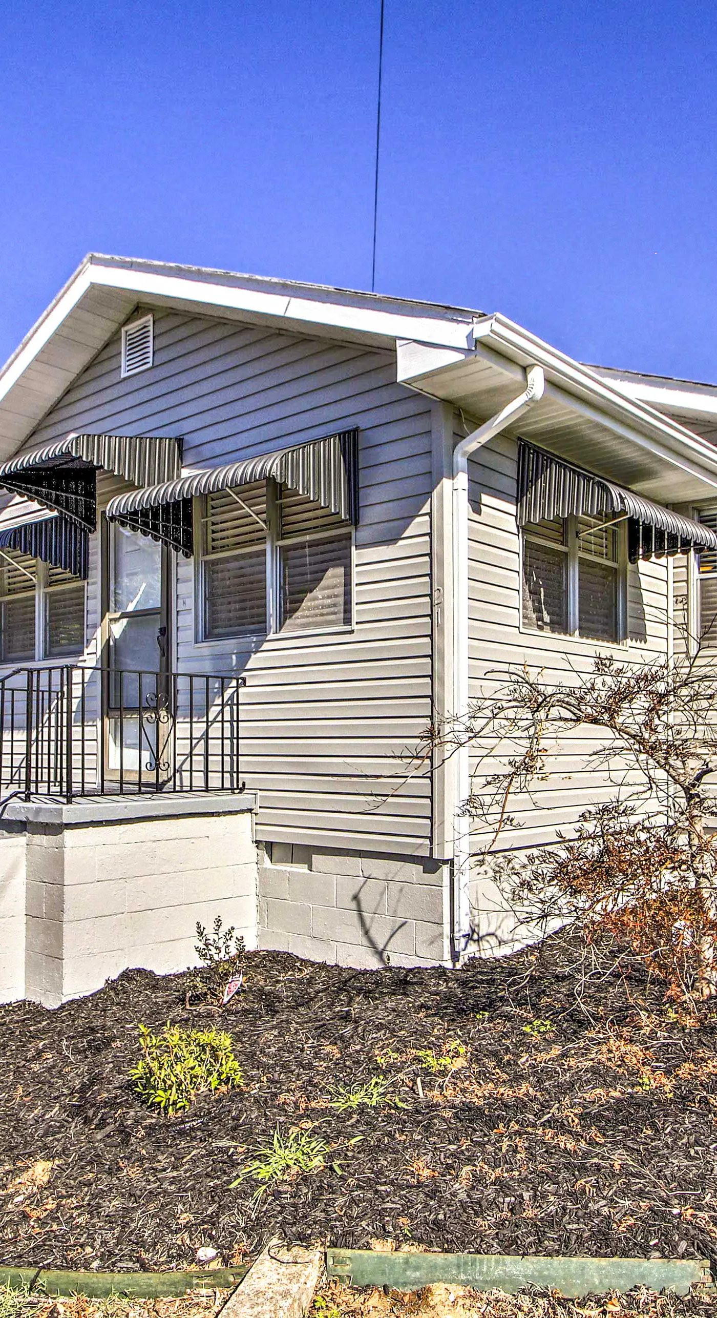 Lakeview Home - 1 Mile from Bull Shoals Lake!