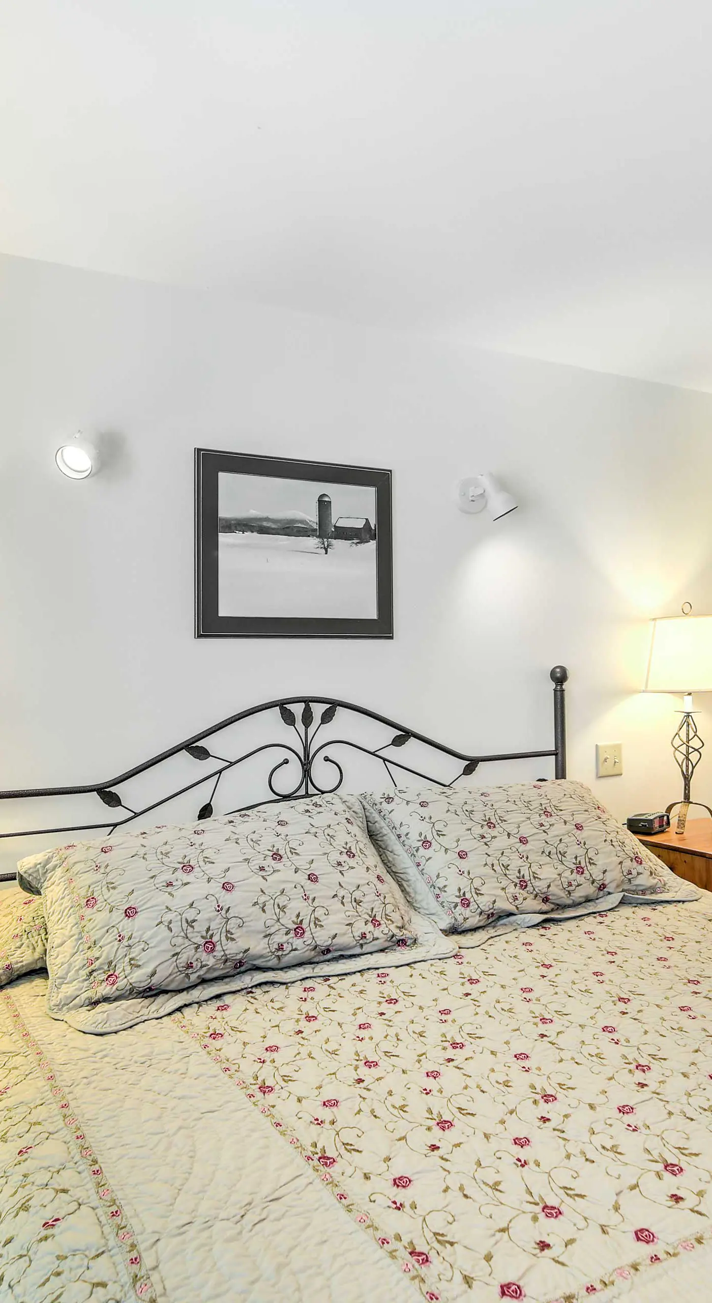 Inviting Ski-in/Ski-out Condo at Jay Peak Resort!