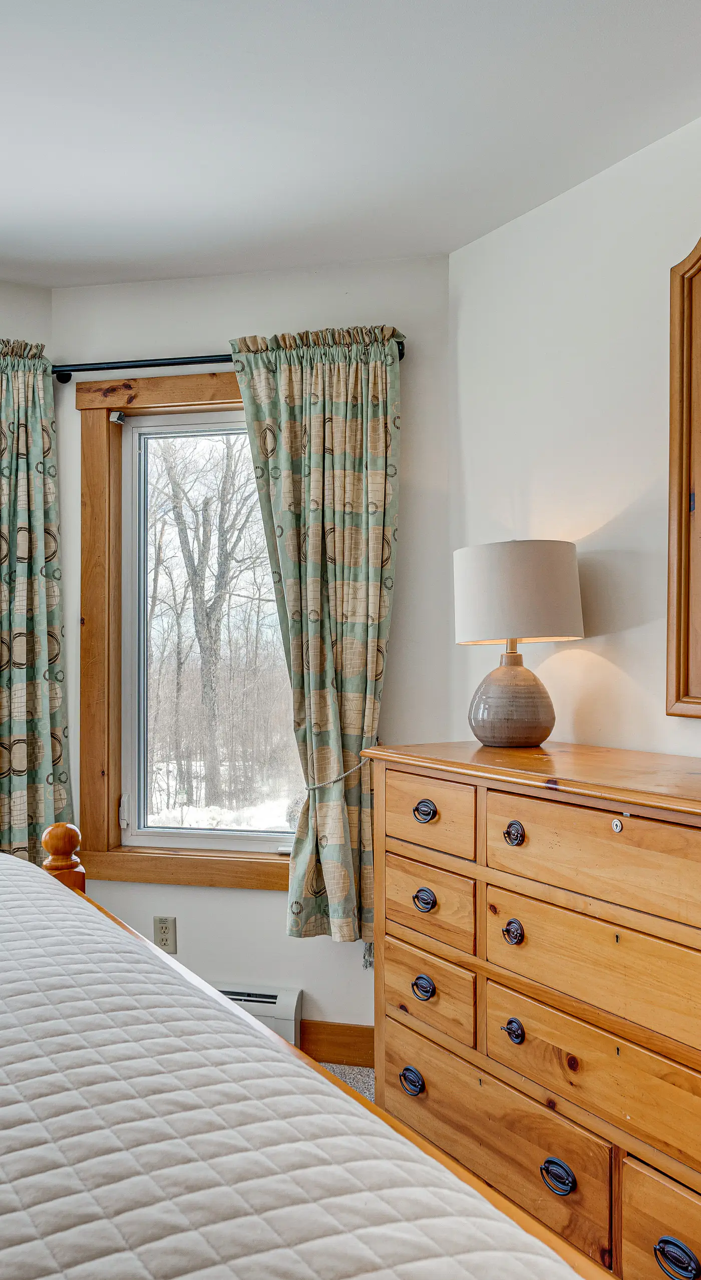 Ski-In Resort Family Condo w/ Deck at Jay Peak!