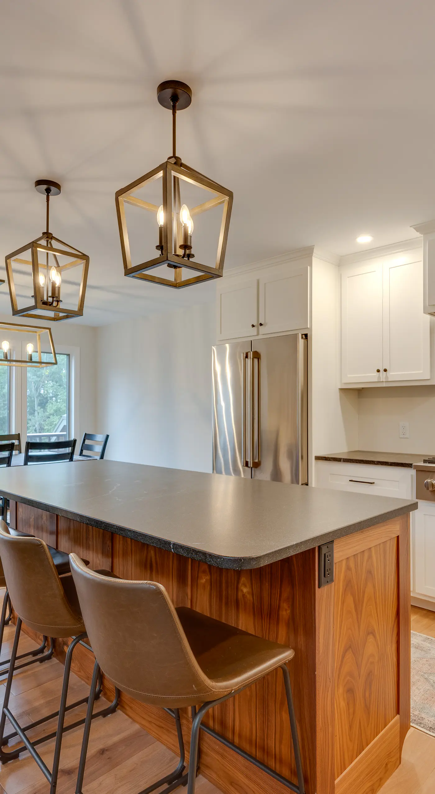 Ski-in Condo w/ Hot Tub on Burke Mtn Slopes!
