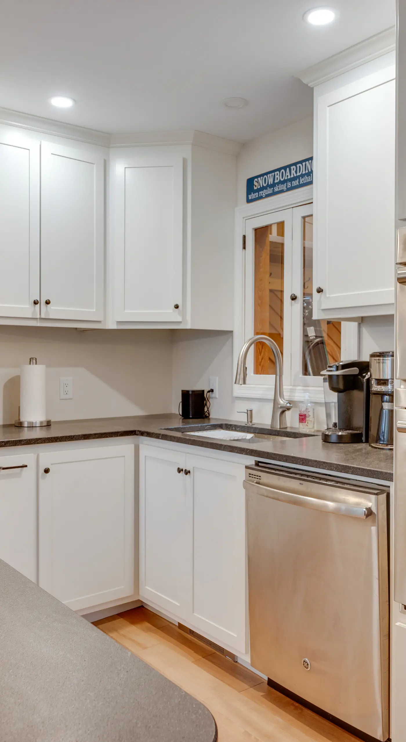 Ski-in Condo w/ Hot Tub on Burke Mtn Slopes!
