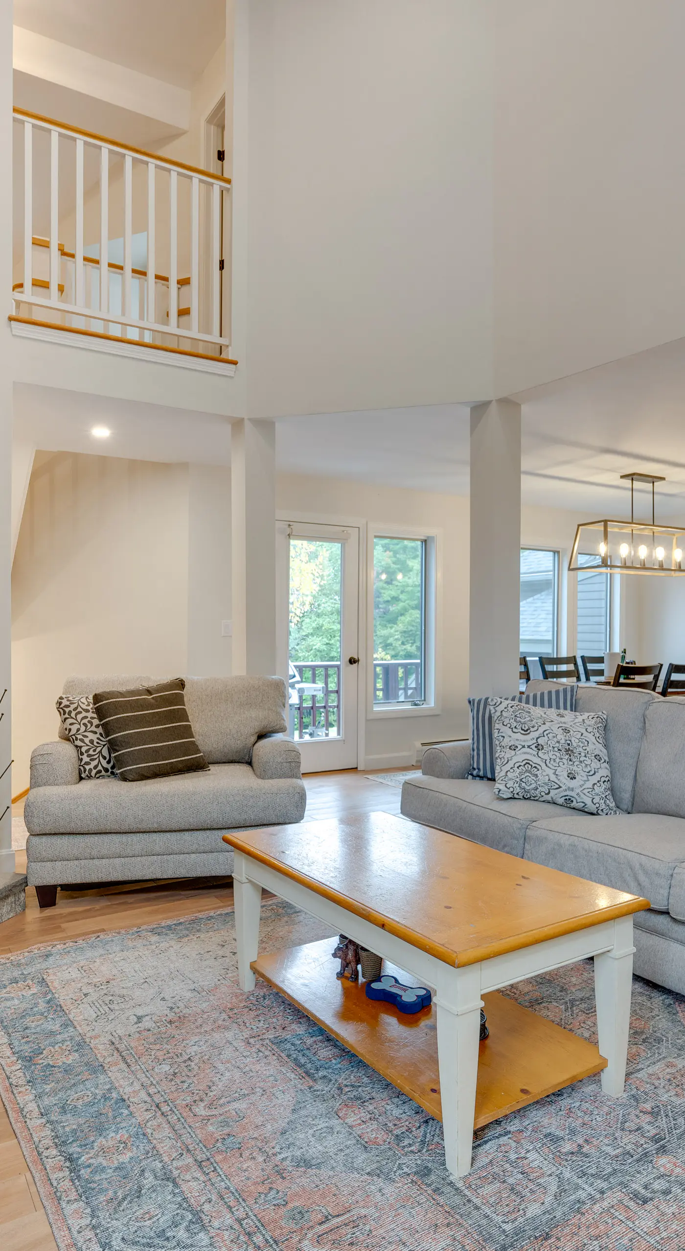 Ski-in Condo w/ Hot Tub on Burke Mtn Slopes!