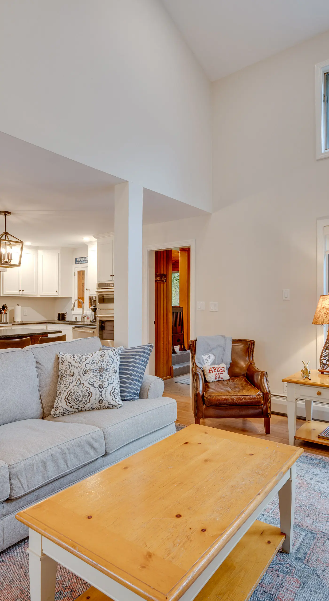Ski-in Condo w/ Hot Tub on Burke Mtn Slopes!