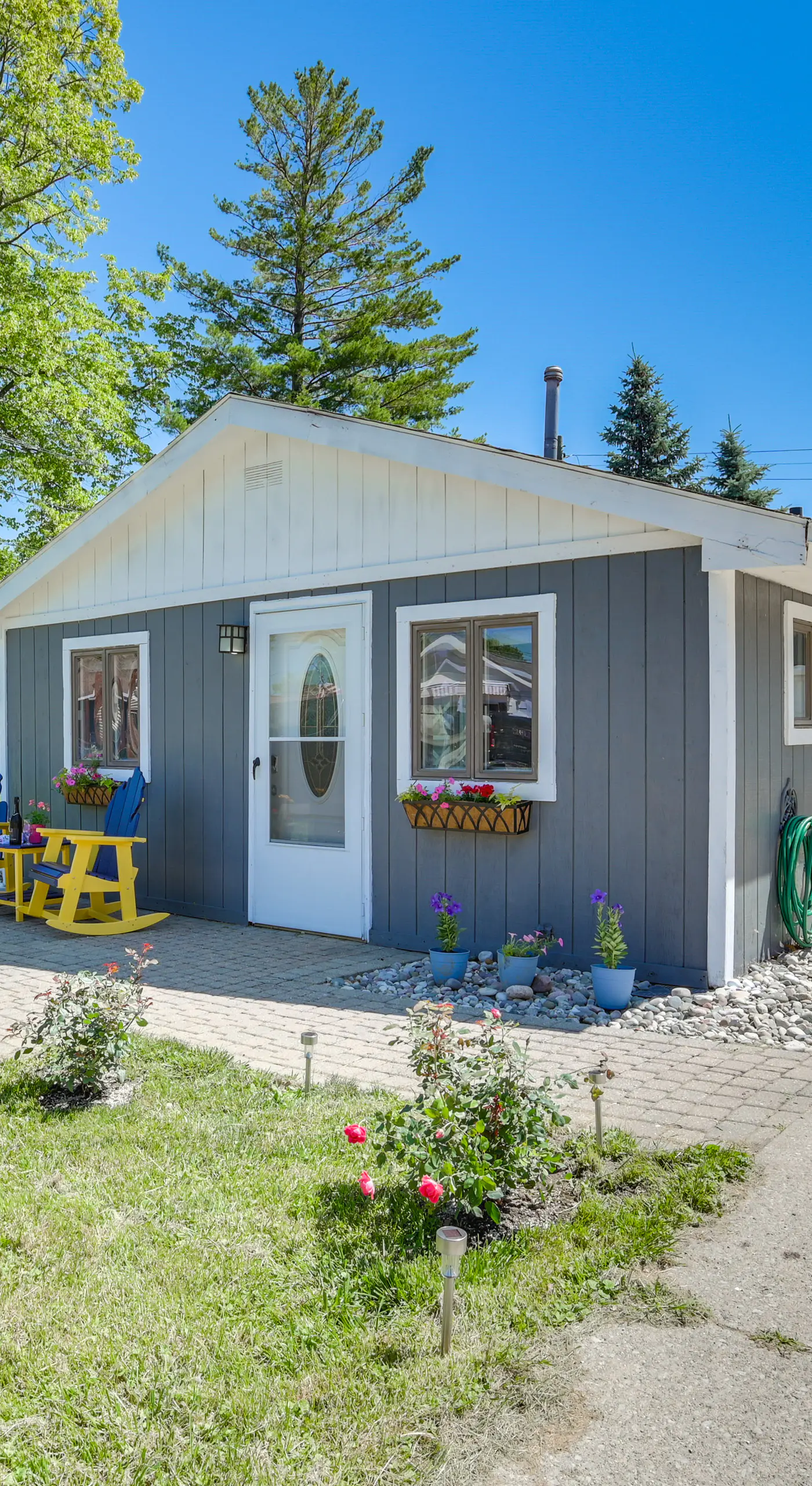 Houghton Lake Cottage w/ Patio: Walk to Waterfront