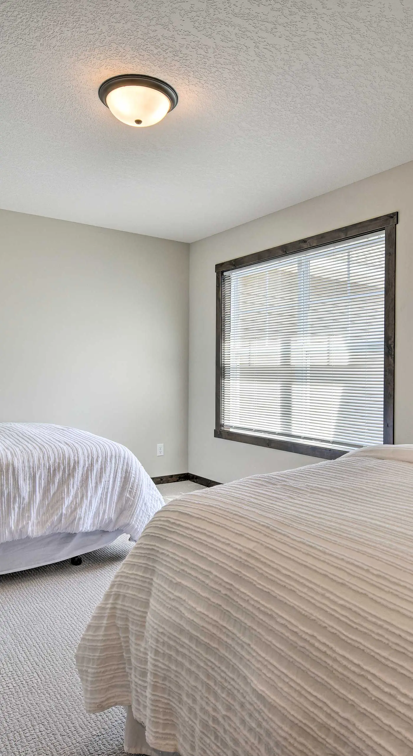 Modern Nisswa Escape w/ Deck: Walk to Gull Lake!