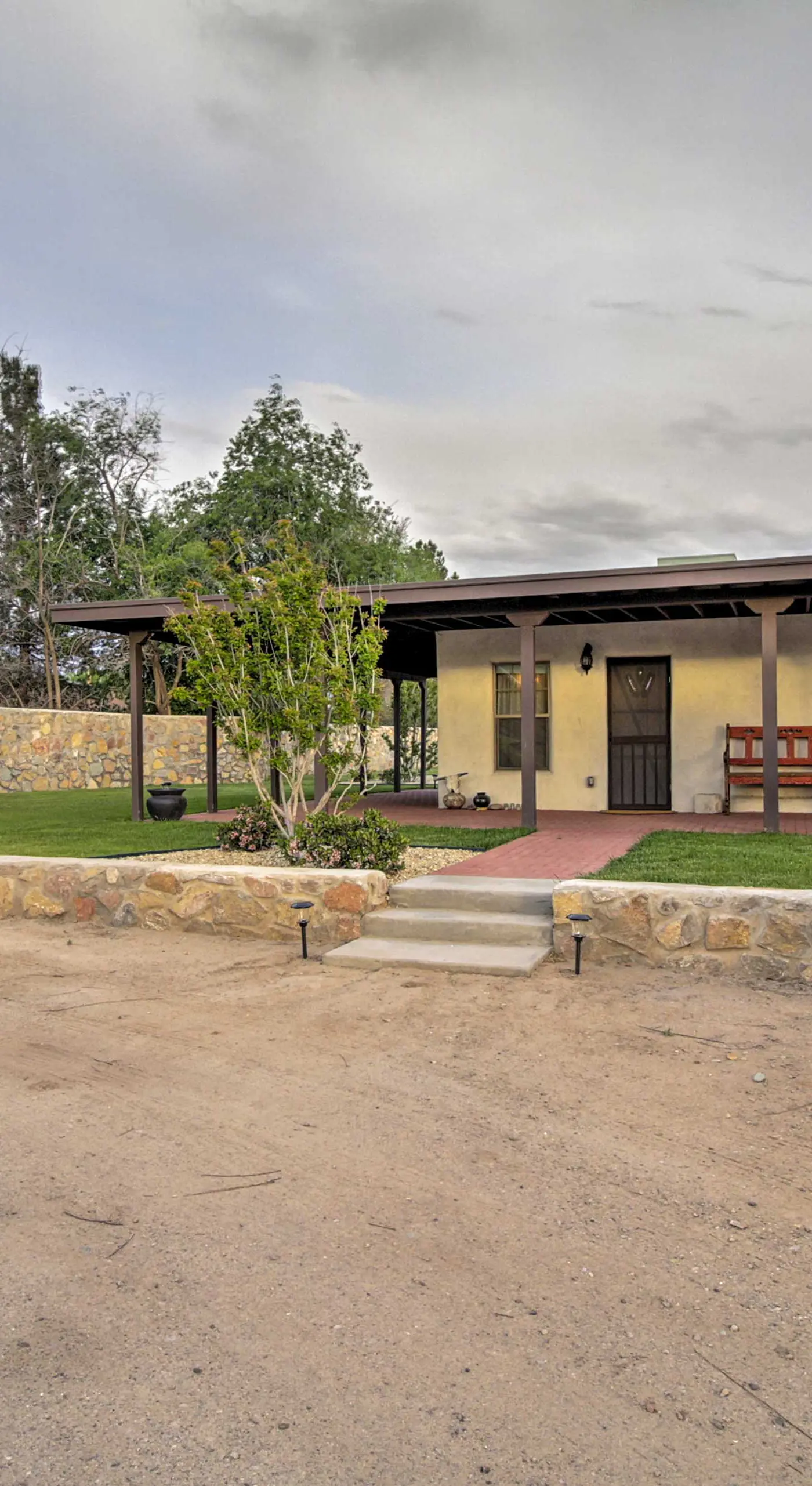 Charming Couples Casita, Walk to Old Mesilla Plaza