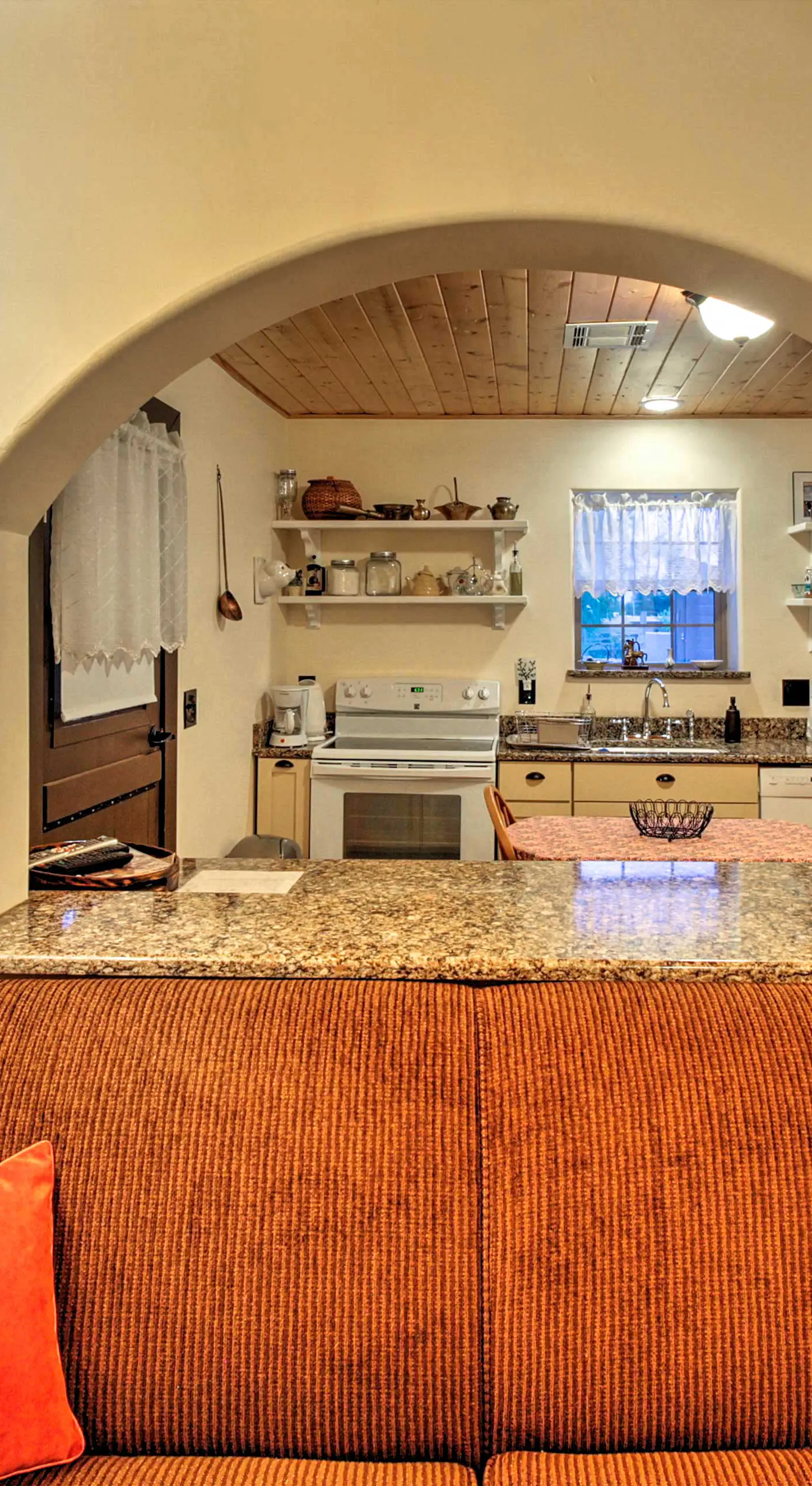 Charming Couples Casita, Walk to Old Mesilla Plaza