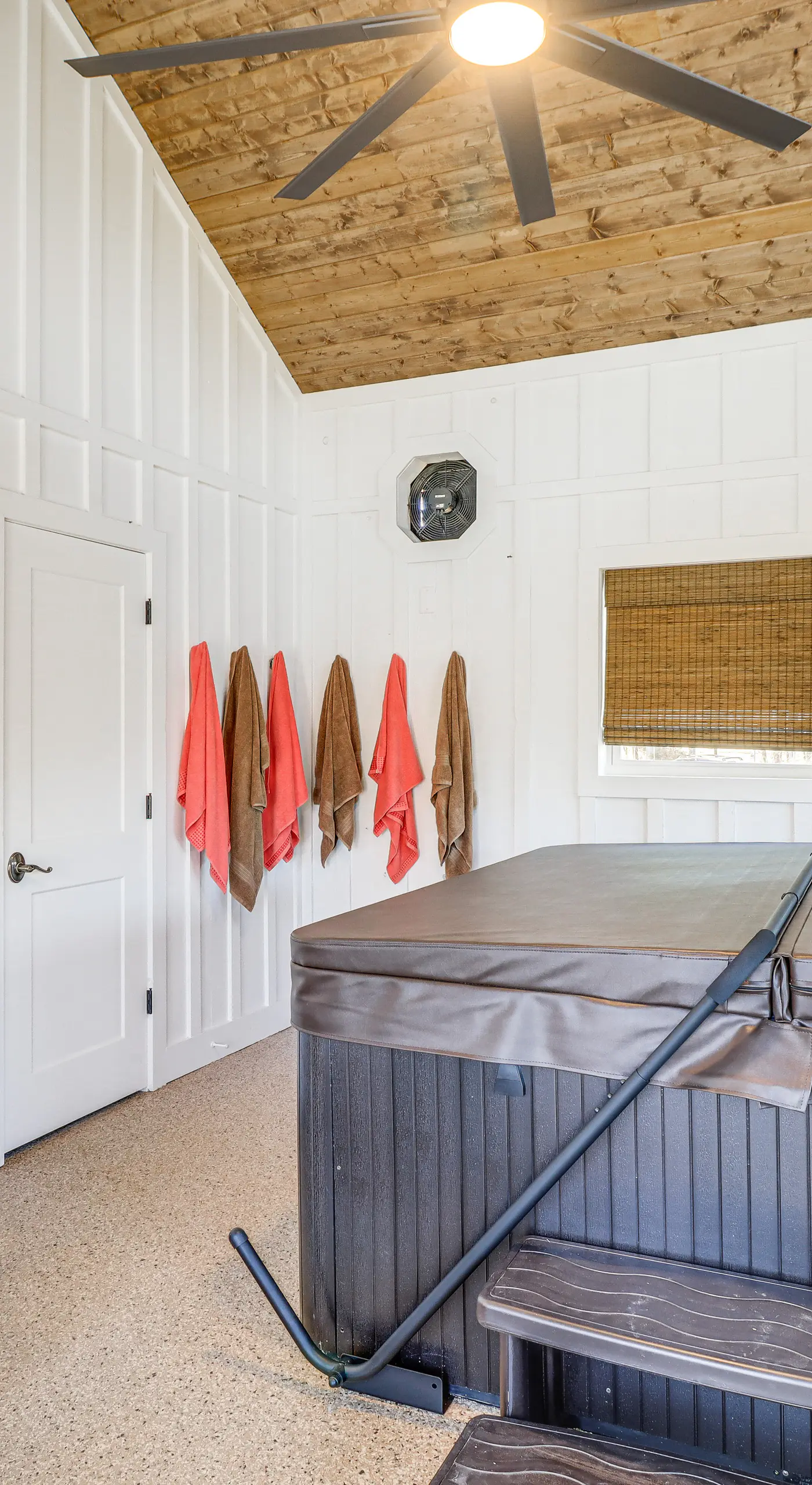 'The Hamilton Heber Springs' Home w/ Hot Tub!