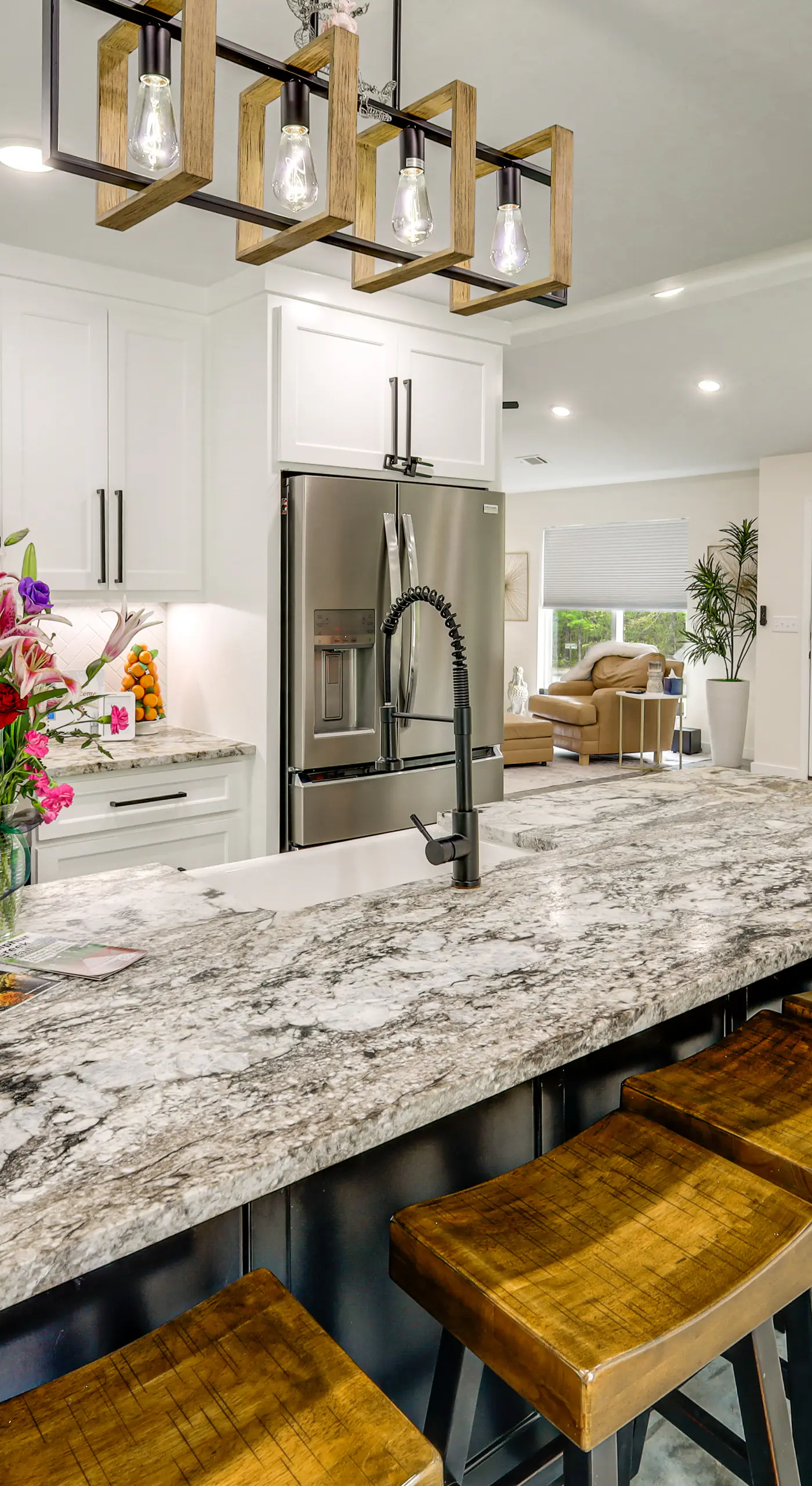 Modern-Style Home w/ Patio, Near Greers Ferry Lake