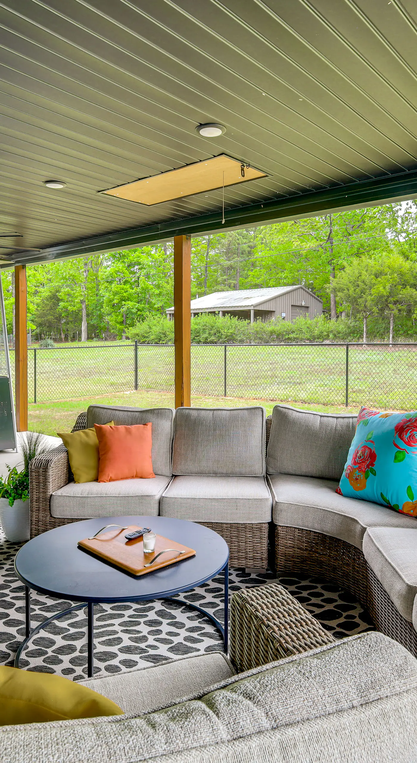 Modern-Style Home w/ Patio, Near Greers Ferry Lake