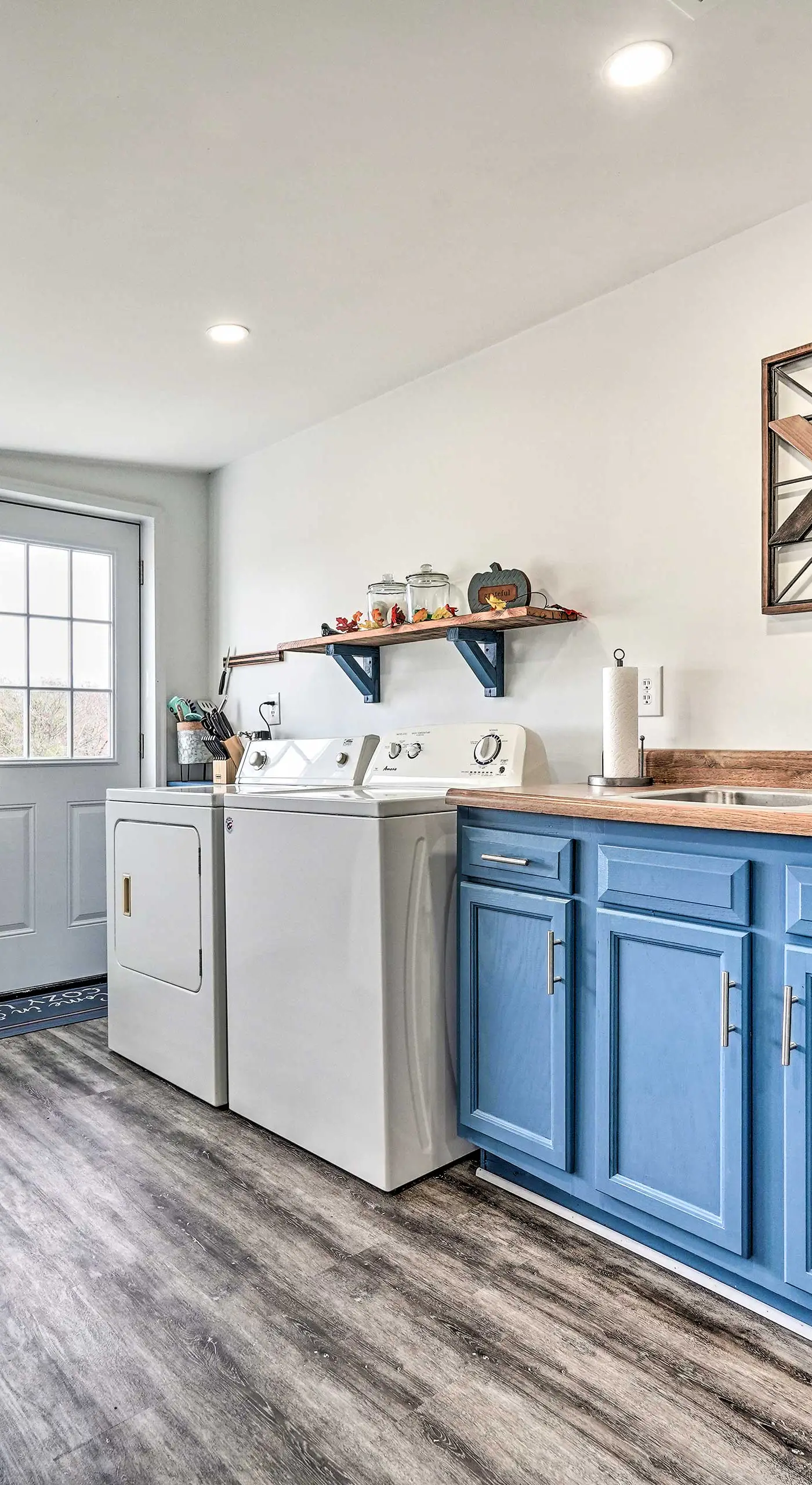 Updated Beattyville Ranch-Style Home w/ Yard!