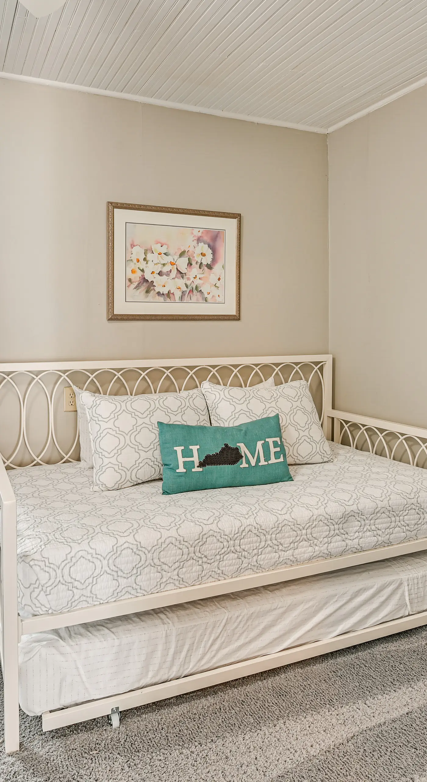 Rock Climb, Hike, Relax! Quiet Beattyville Retreat