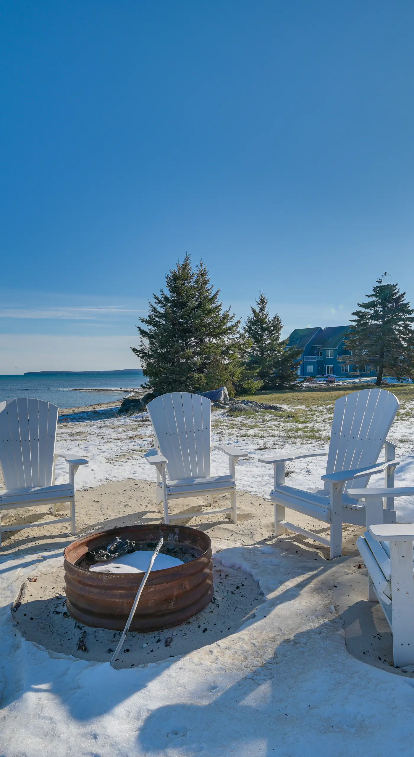 St. Ignace Cottage w/ Deck & Beach on Lake Huron!