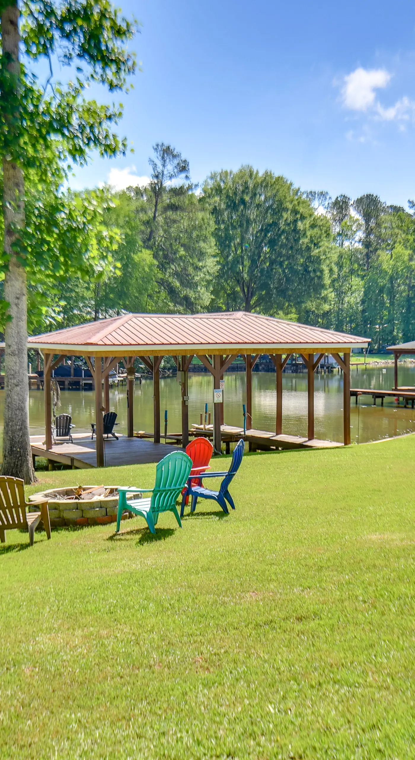 Private Dock: Pet-Friendly Home on Lake Sinclair