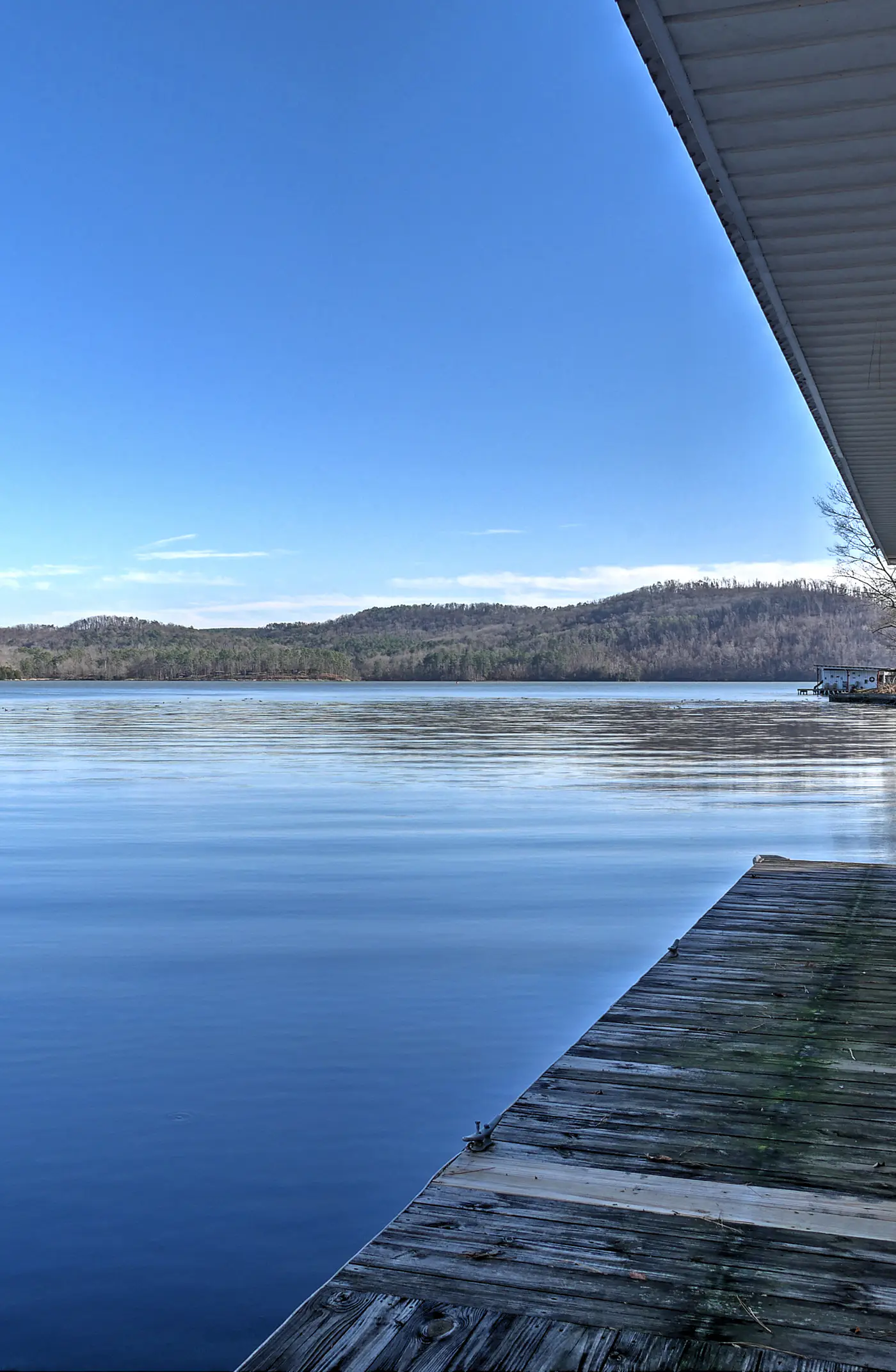 'Paradise Cove' Cabin w/ Boathouse & Dock