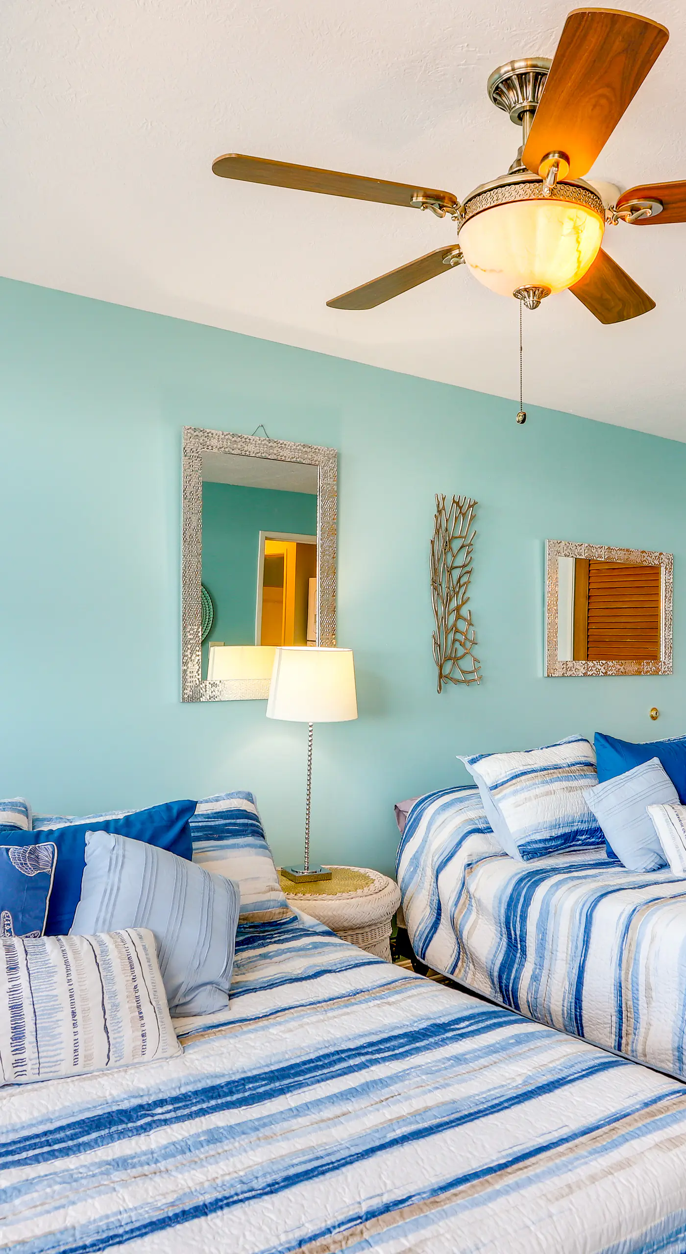 Cozy Middle Bass Island Getaway On Lake Eerie!