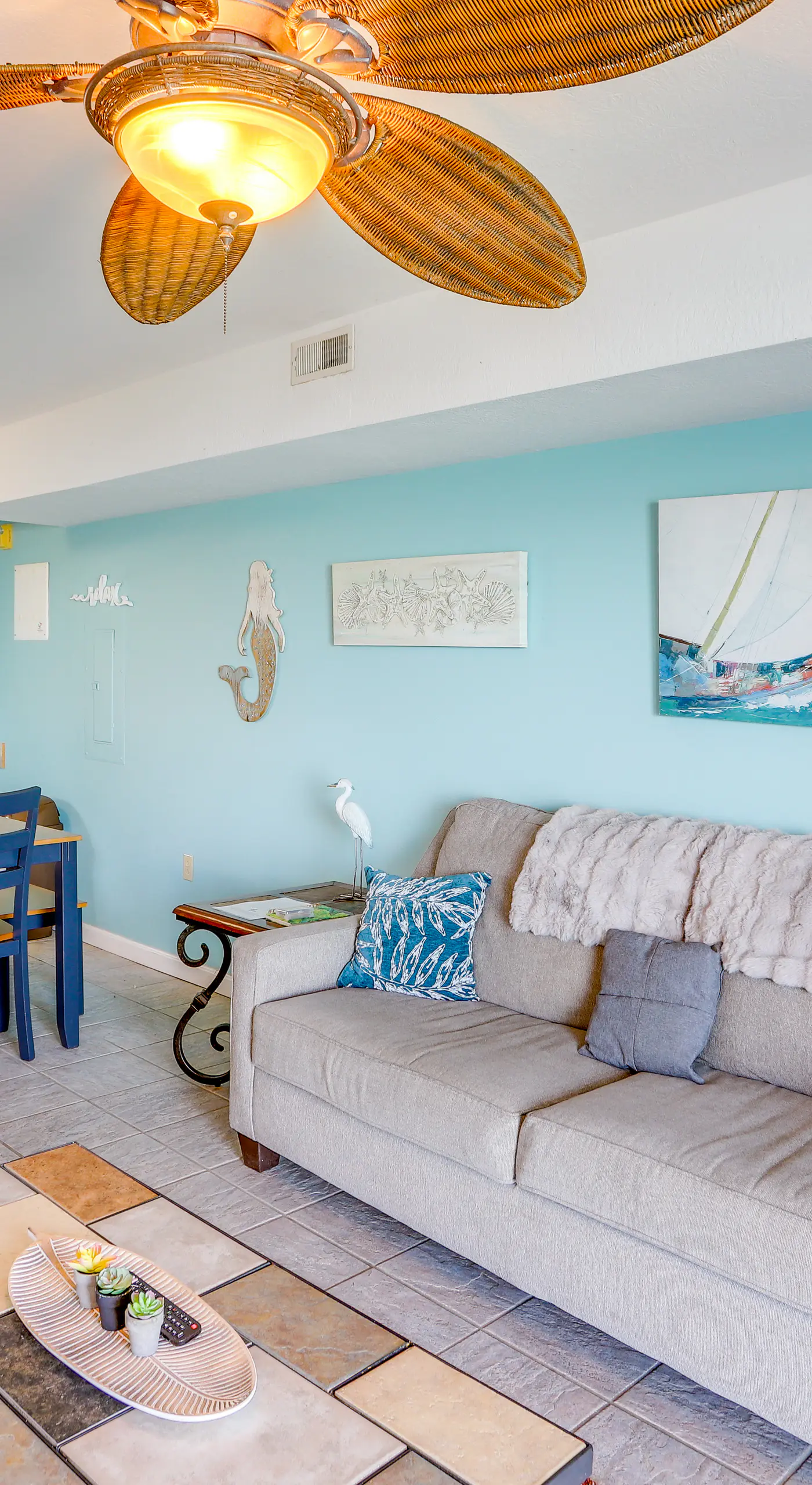 Cozy Middle Bass Island Getaway On Lake Eerie!