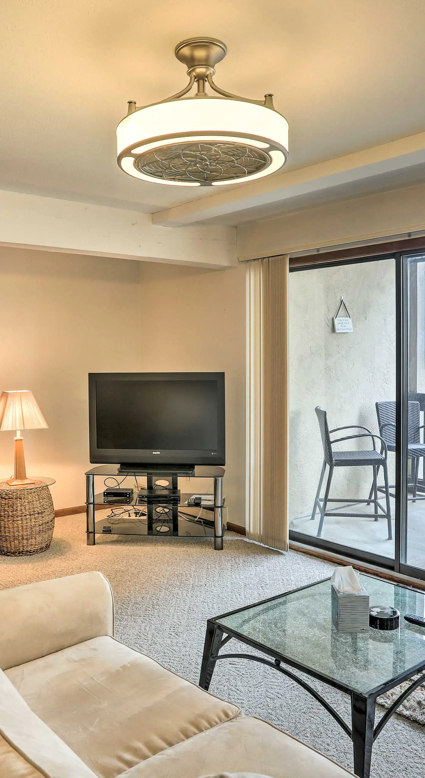 The Shores Condo w/ Beach Access < 2 Mi to Dtwn!