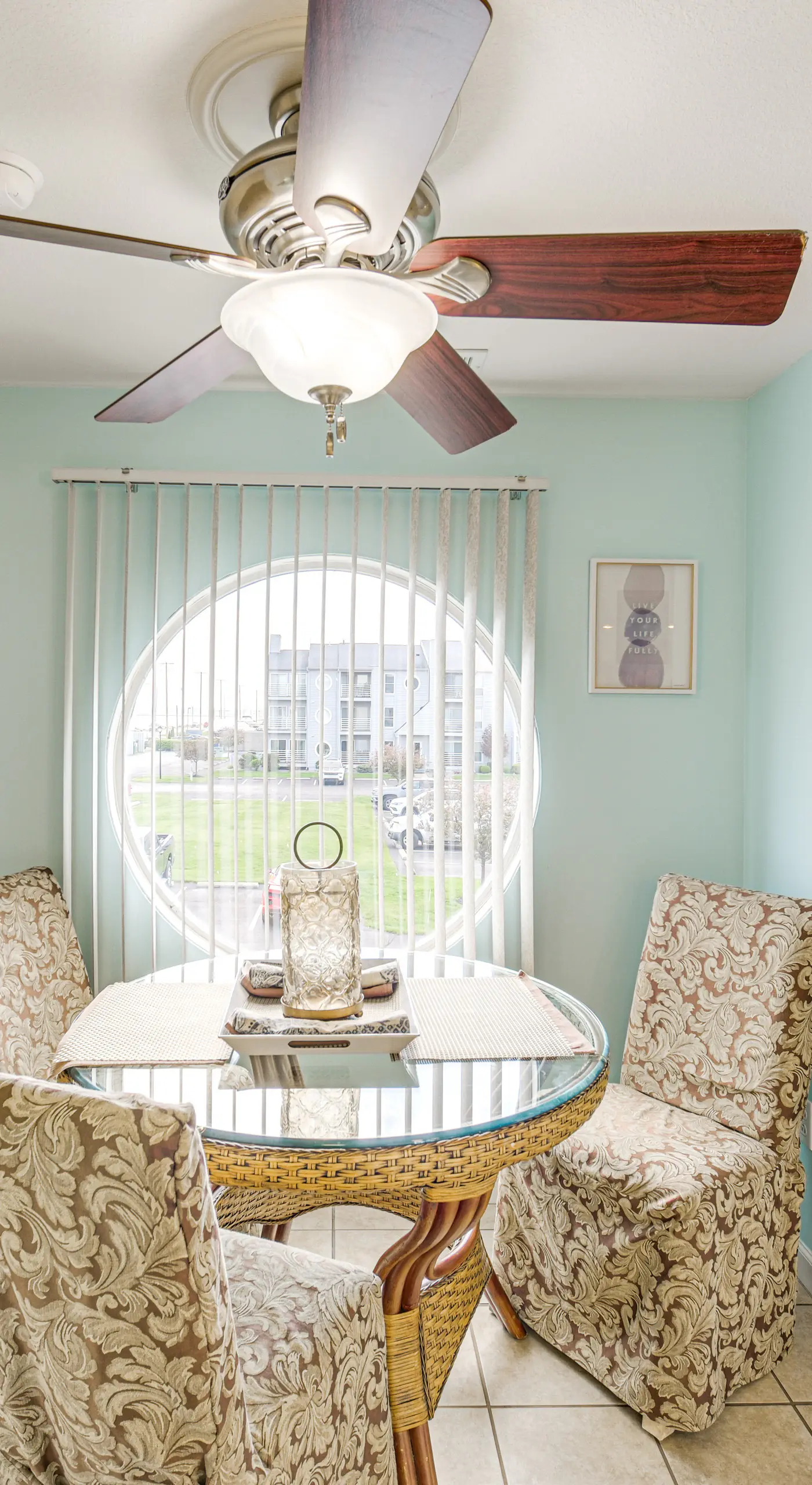 1 Mi to Ferry: Port Clinton Condo w/ Beach View!