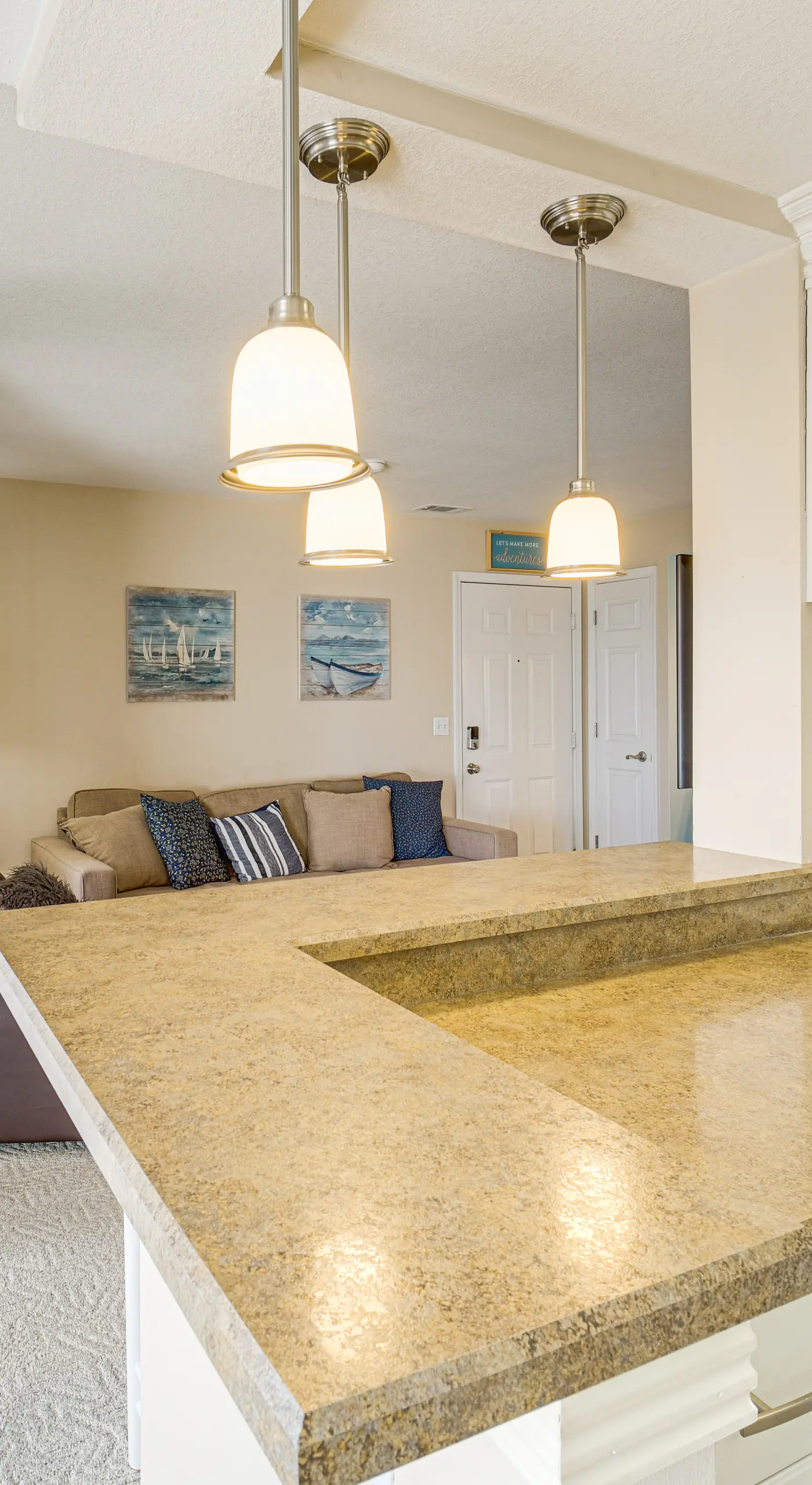 1 Mi to Ferry: Port Clinton Condo w/ Beach View!