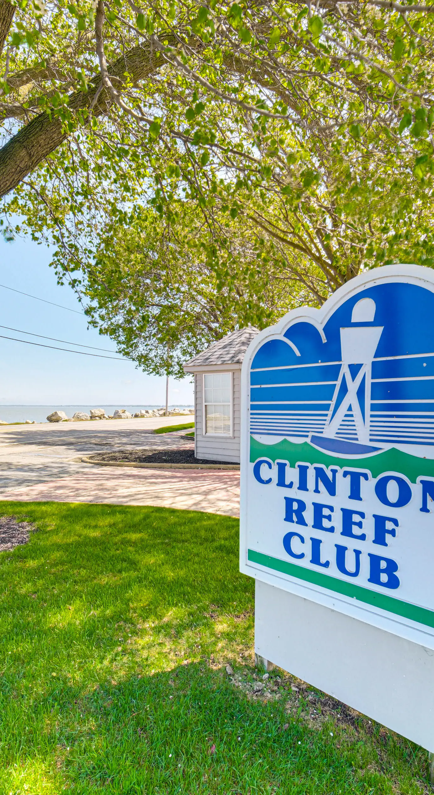1 Mi to Ferry: Port Clinton Condo w/ Beach View!