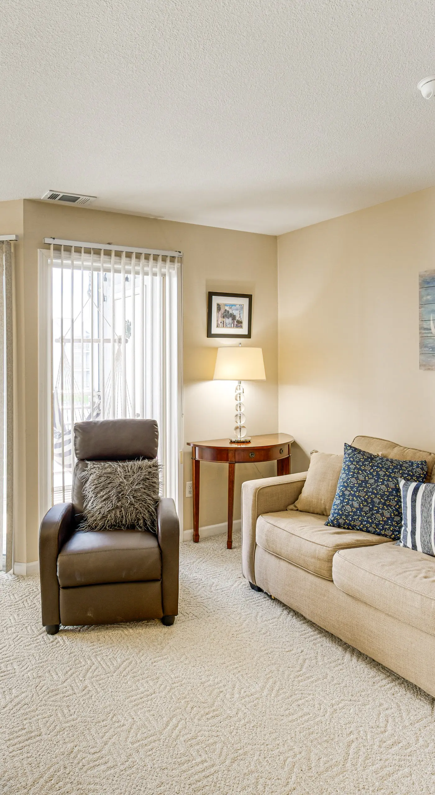 1 Mi to Ferry: Port Clinton Condo w/ Beach View!